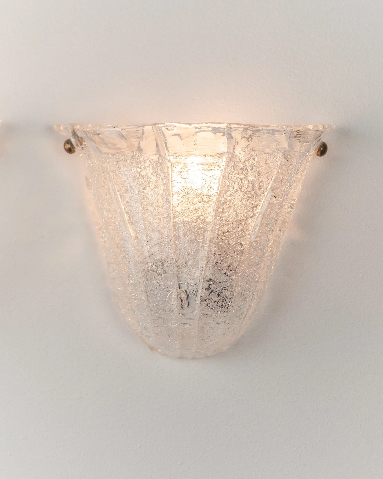 Aesthetiker Wall Light Murano Rugiadoso Shell Pair Sconce_0003__MG_9598.jpg