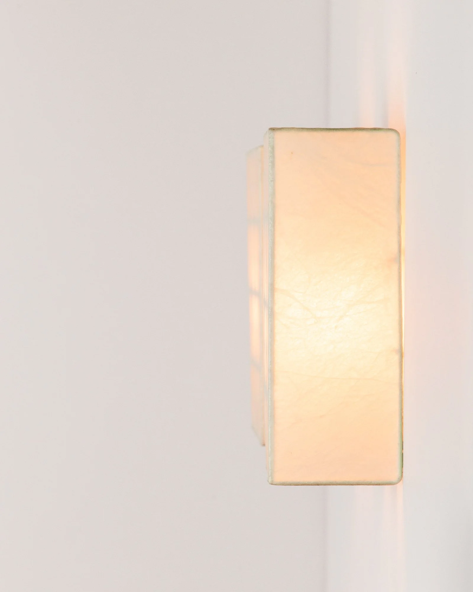 Aesthetiker Wall Light Goldkant Leuchten Cocoon Rectangle_0012__MG_2263.jpg