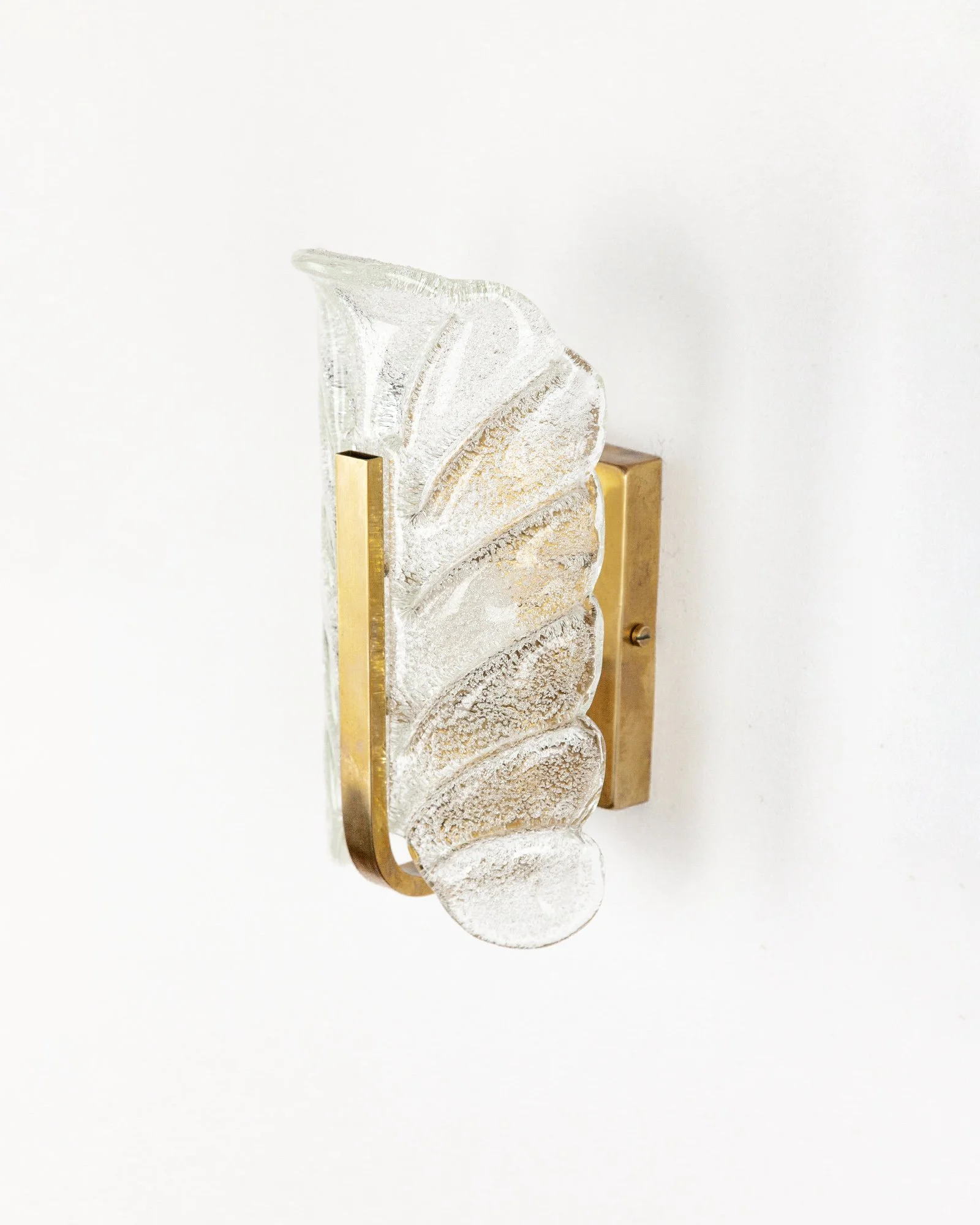 Aesthetiker Wall Light Orrefors Glass Brass Leaf 1960s 1970s_0004__MG_9931.jpg