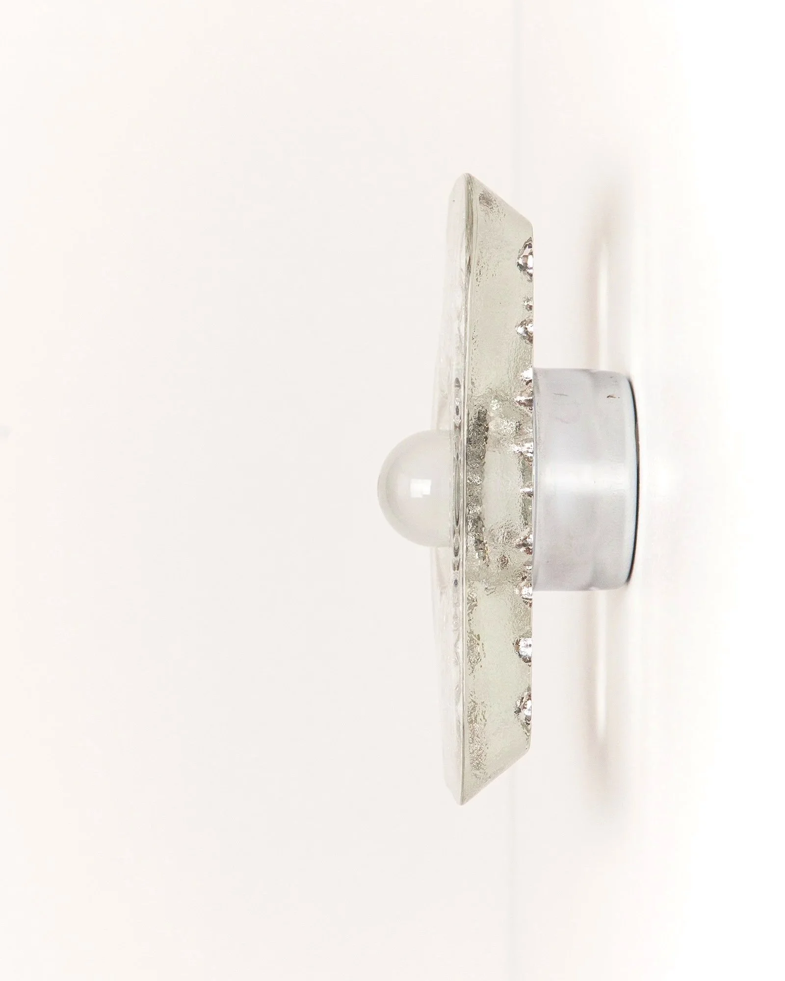 Aesthetiker+Wall+Light+Peill+Putzler+Pressed+Glass+Chrome+Rectangle_0002__MG_9241.jpg
