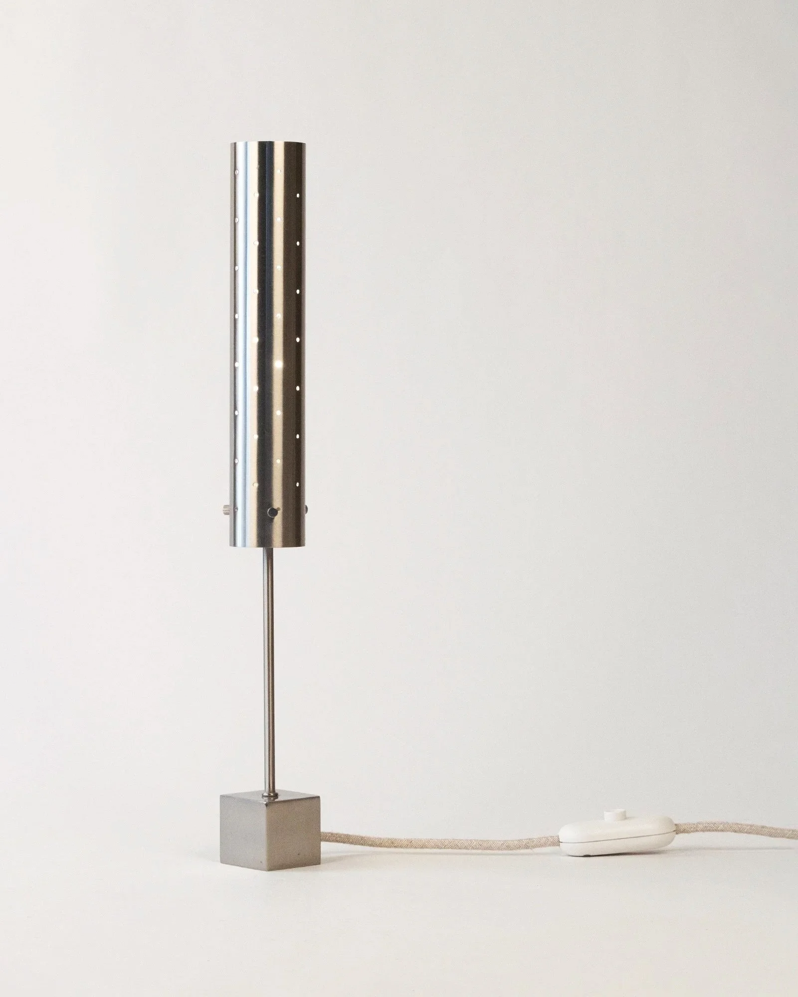 Aesthetiker+TL+French+90s+Tall+Cylindrical+SS+Perforated_0007_IMG_0094.jpg