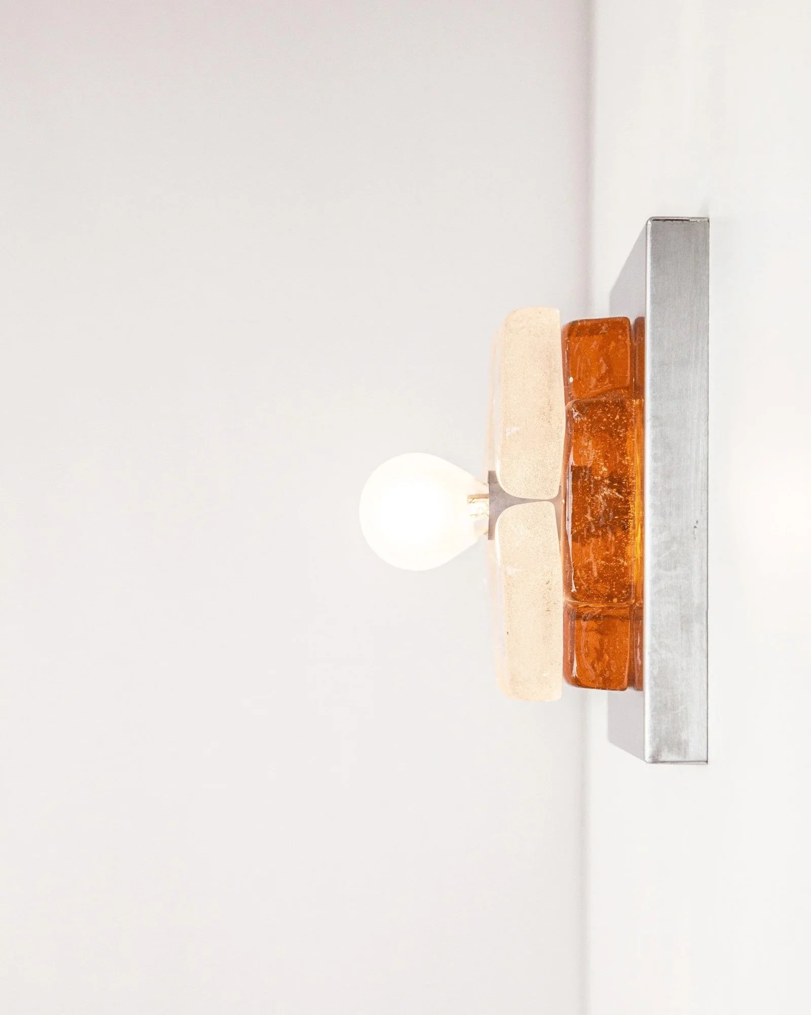 Aesthetiker+Wall+Lights+Poliarte+Amber+White+Italy+1970s_0007__MG_8282.jpg