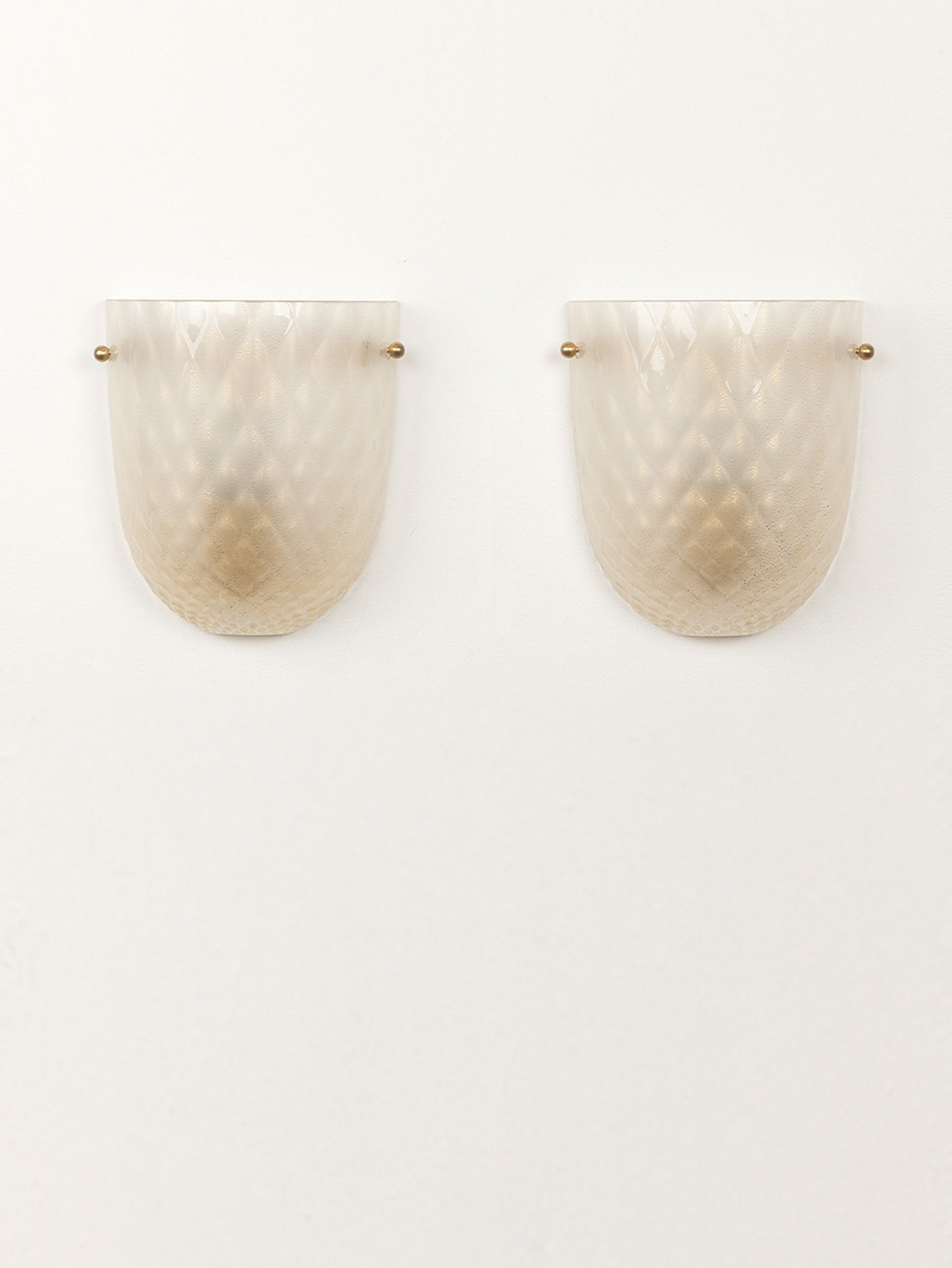 Aesthetiker+WL+Murano+Demilune+Beige+Gold+_0010__MG_9897.jpg