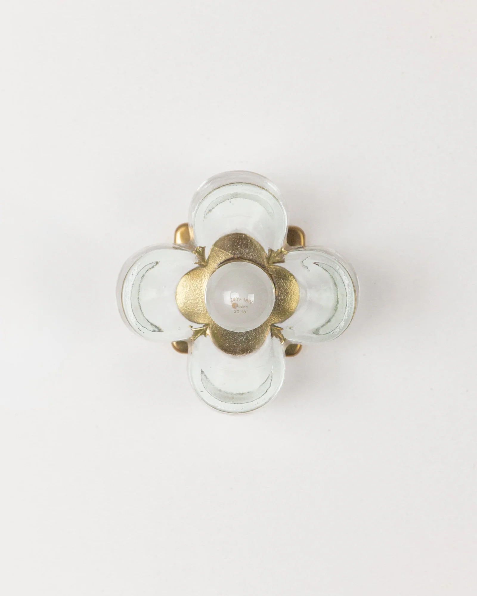 Aesthetiker Wall Light Sische Flower Glass Brass_0008__MG_2521.jpg