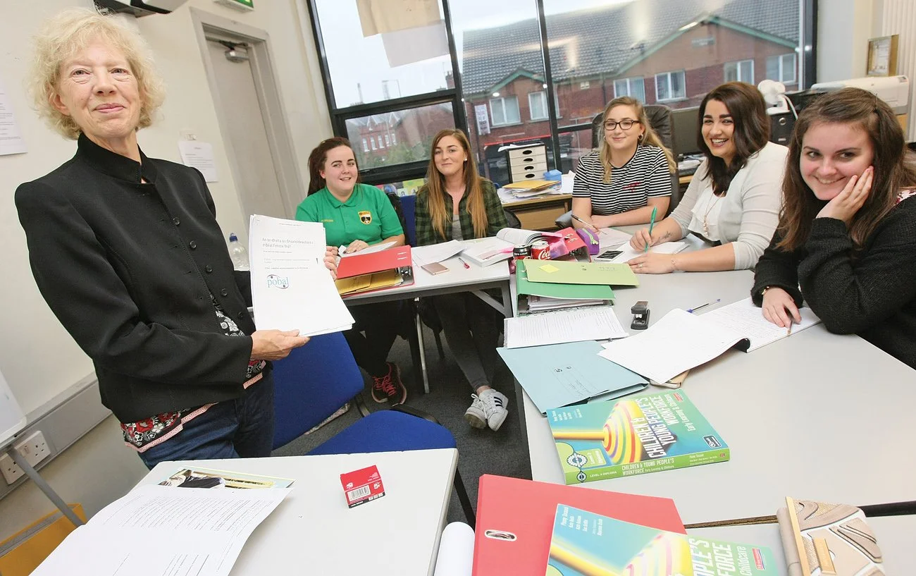 Janet Muller Pobal Education Class 11411mj17.JPG