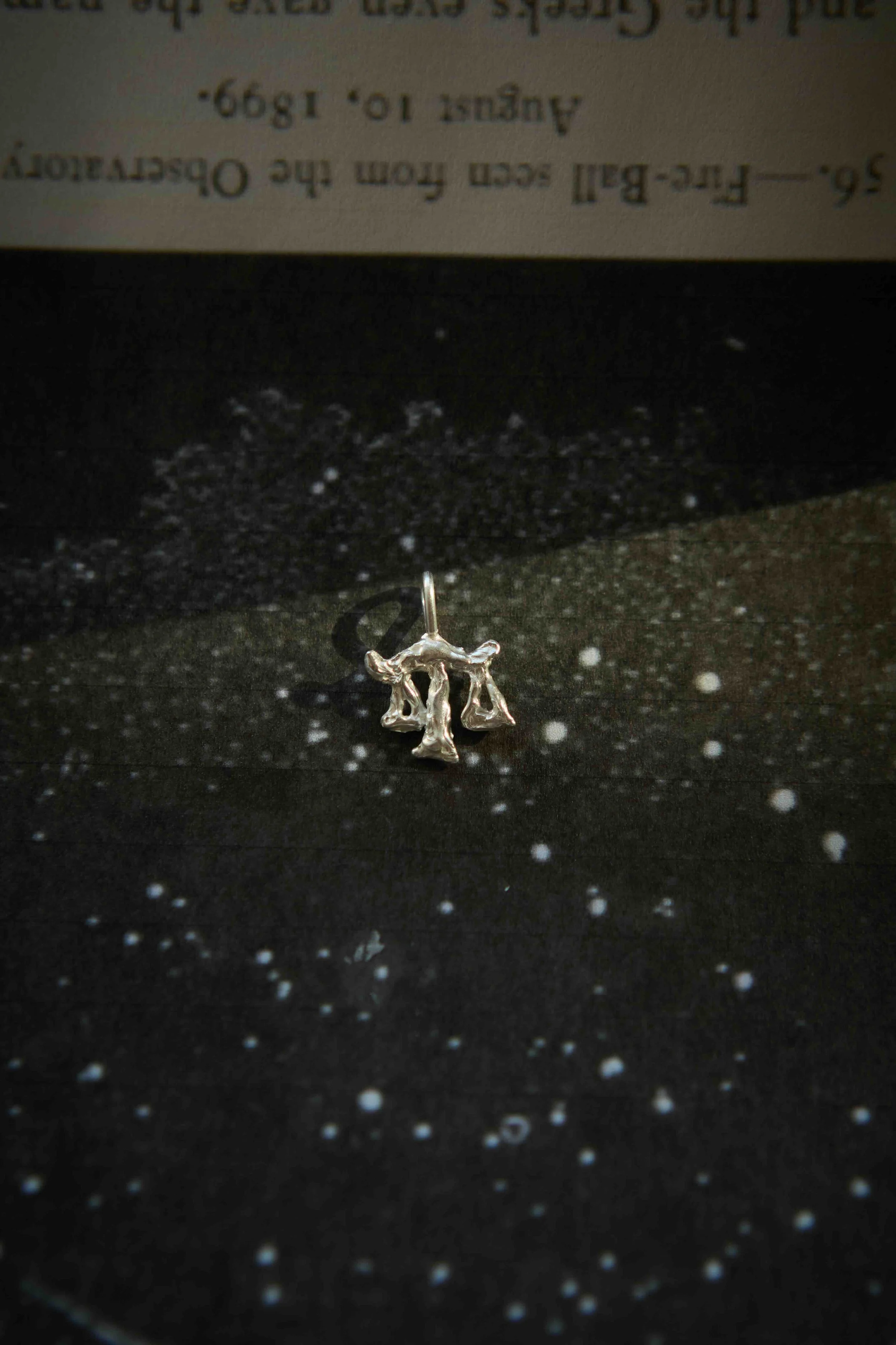 vægt - Stjernetegn sølv - Line Rossau.jpeg