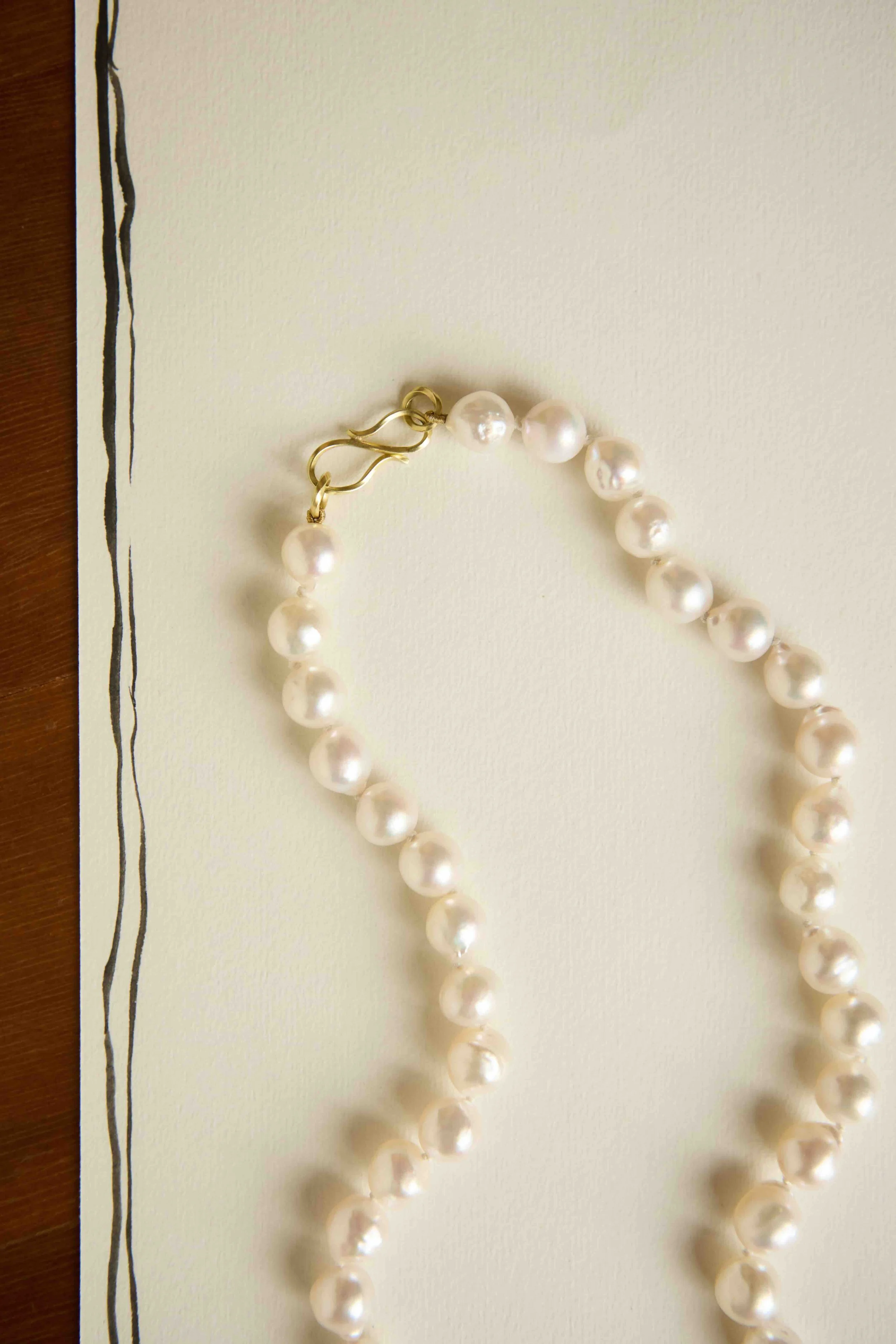 Betty Pearl Necklace Line Rossau 10.jpeg