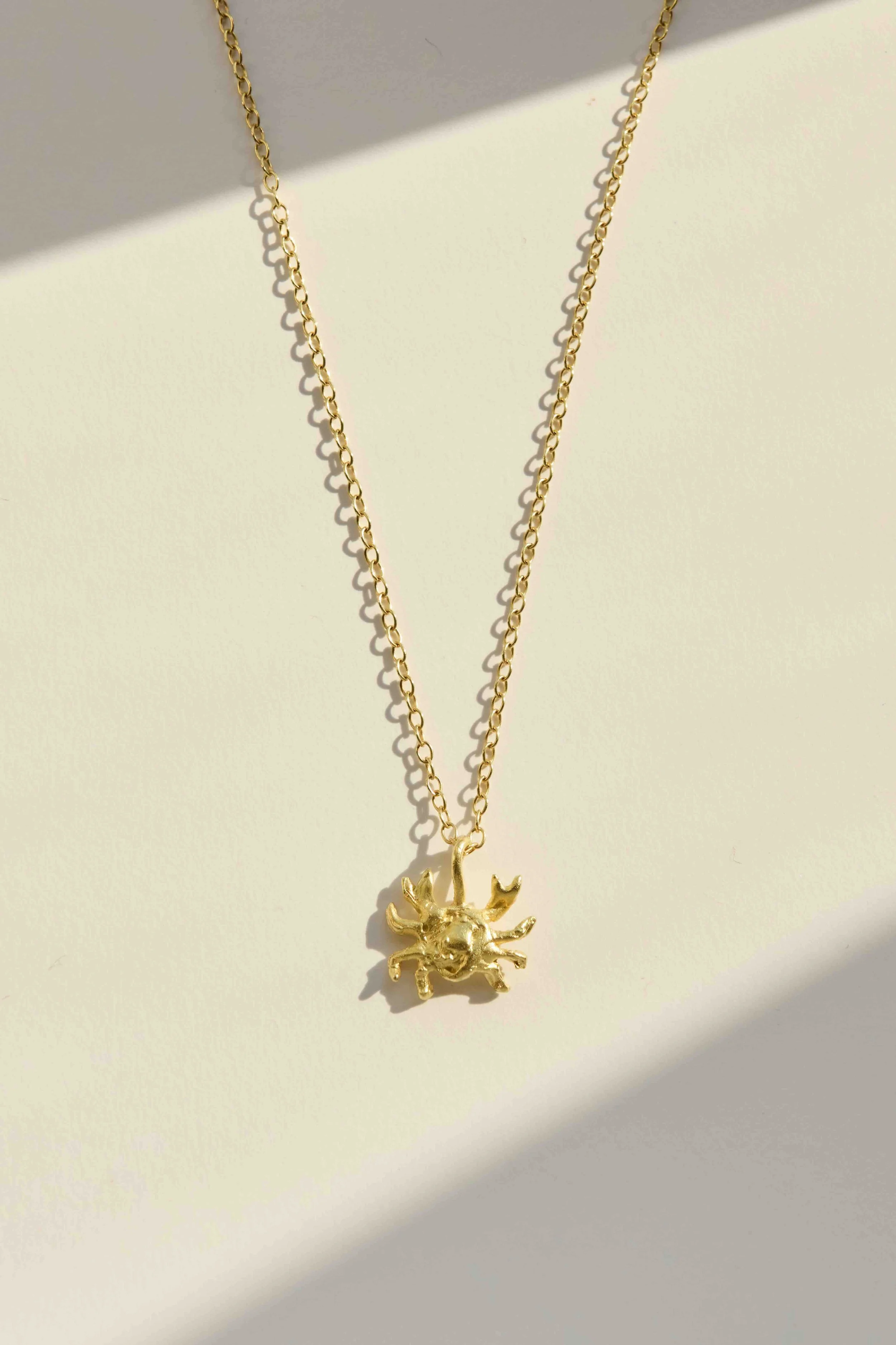 Stjernetegn krebs Line Rossau.jpeg