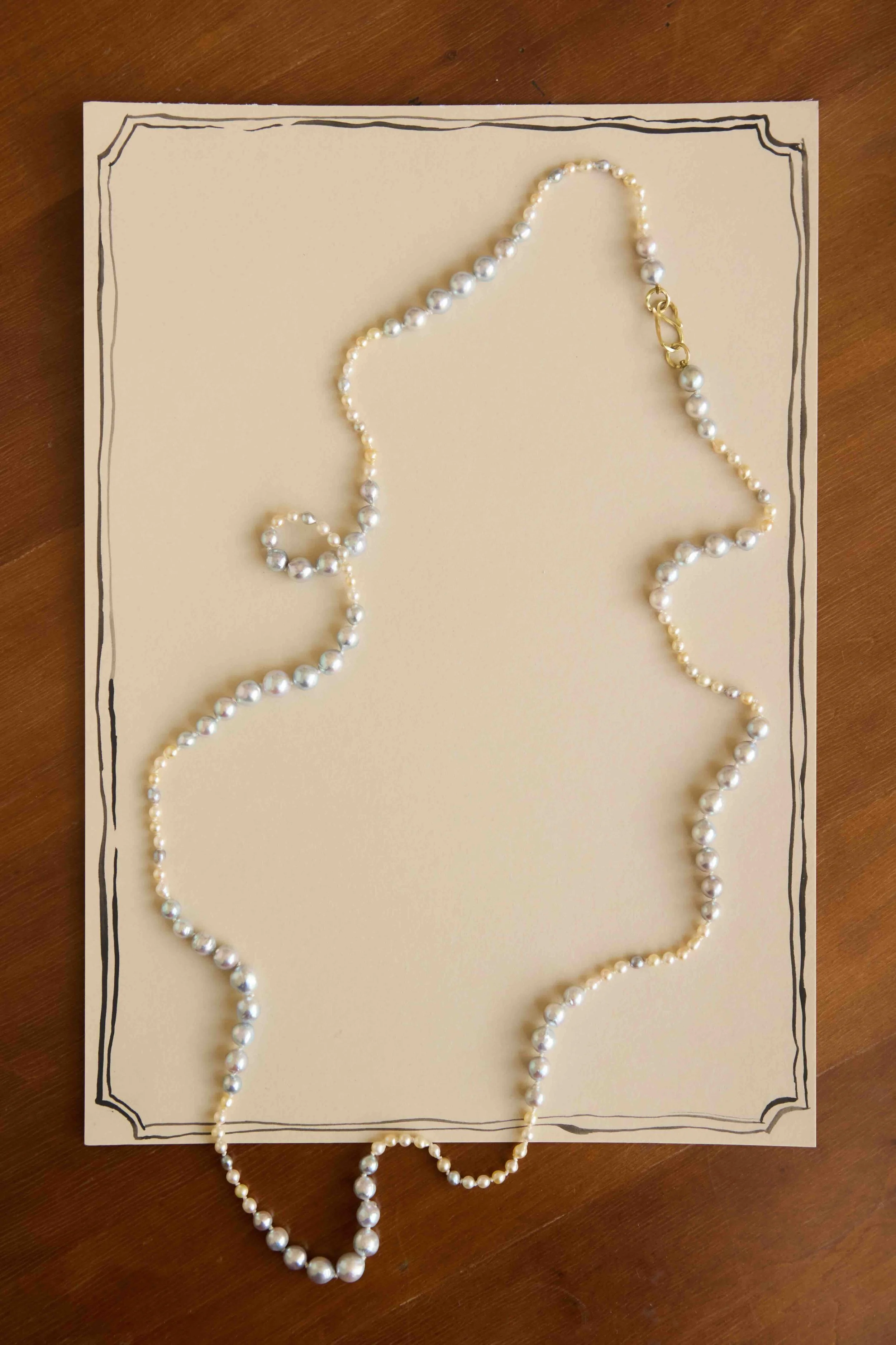 Becca Pearl Necklace Line Rossau.jpeg