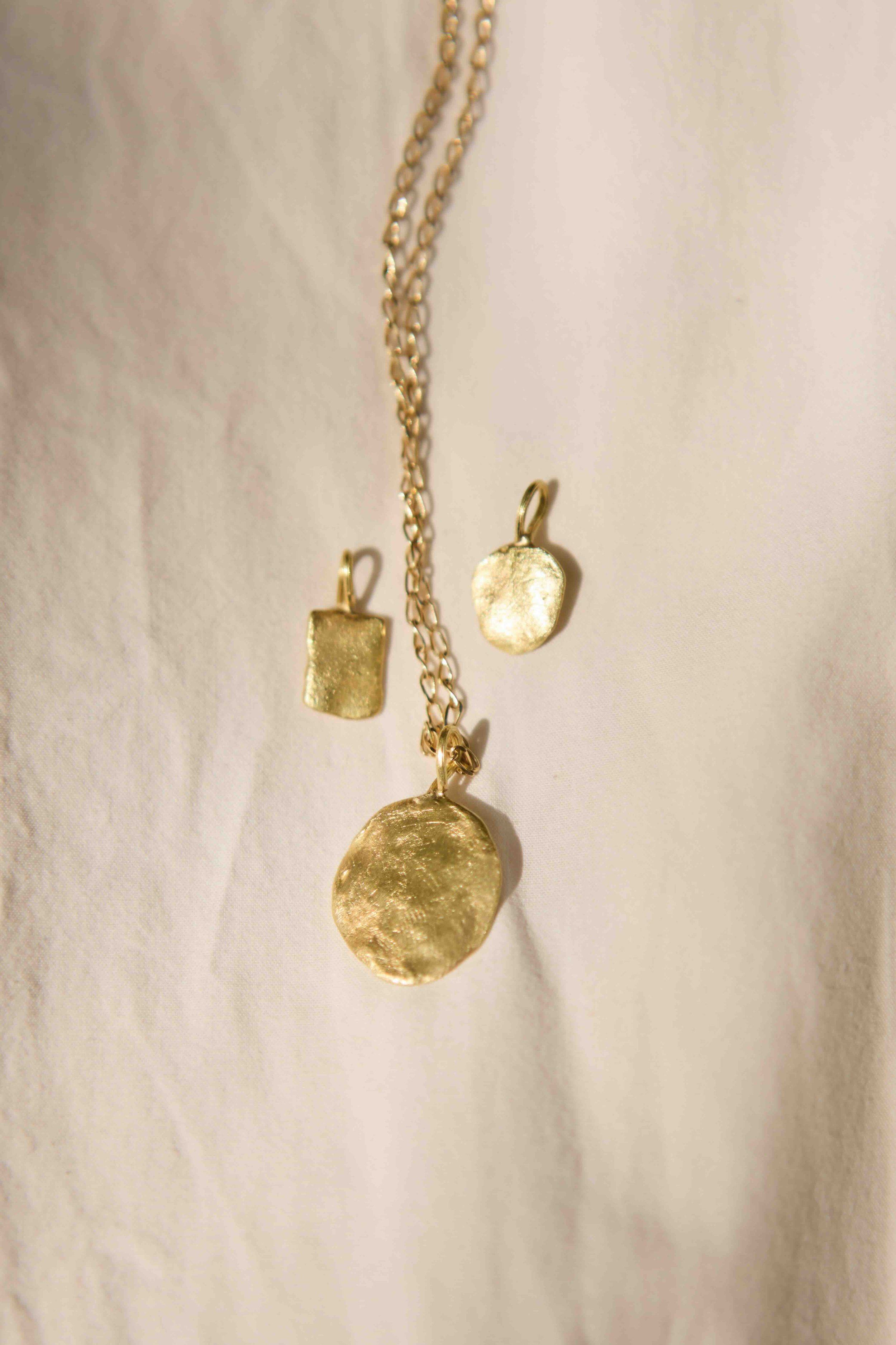 Juno Pendant - line rossau.jpeg