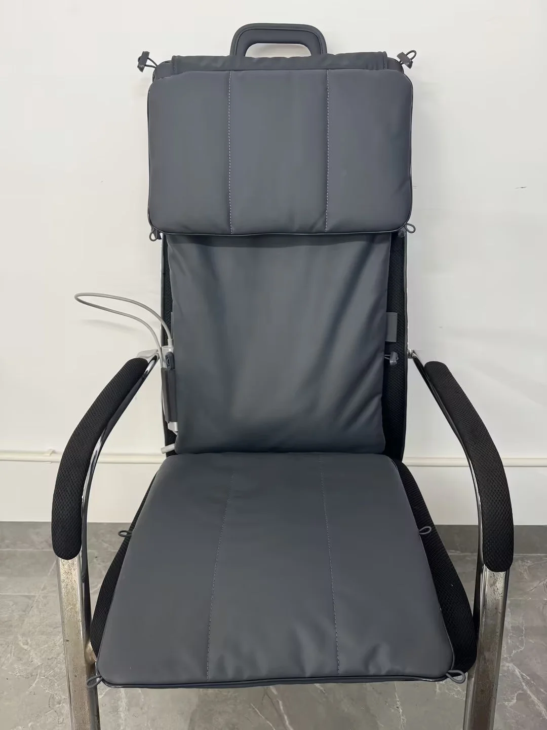 3.mini massage cushion 88853M2 cushion front.jpg