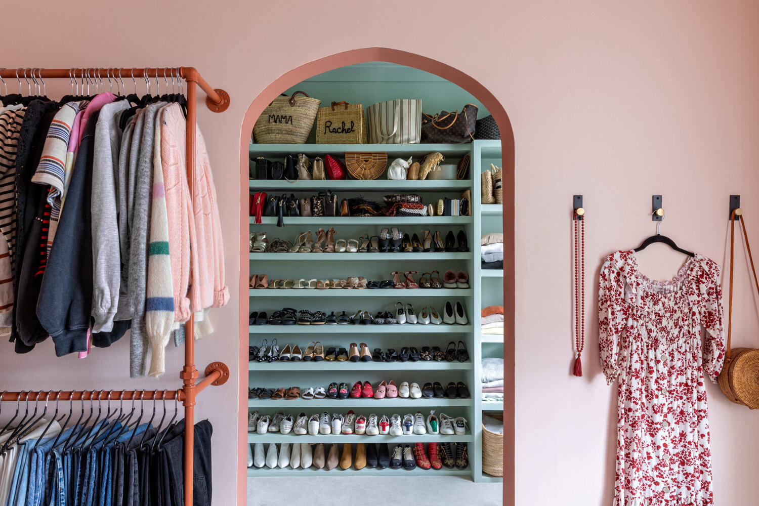 friary-01-pink-walk-in-wardrobe.jpg