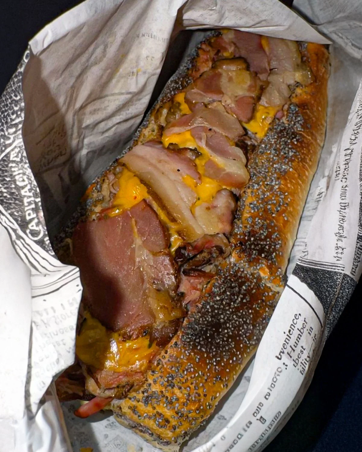 LONG BURGER 🔥

Quand t&rsquo;as une grosse faim, y a pas mieux que le long burger 😈 Disponible avec toutes nos recettes pour 1&euro; de plus seulement. Exclusivement &agrave; emporter pour un max de plaisir et un max de gourmandise 😋

📷 merci @be