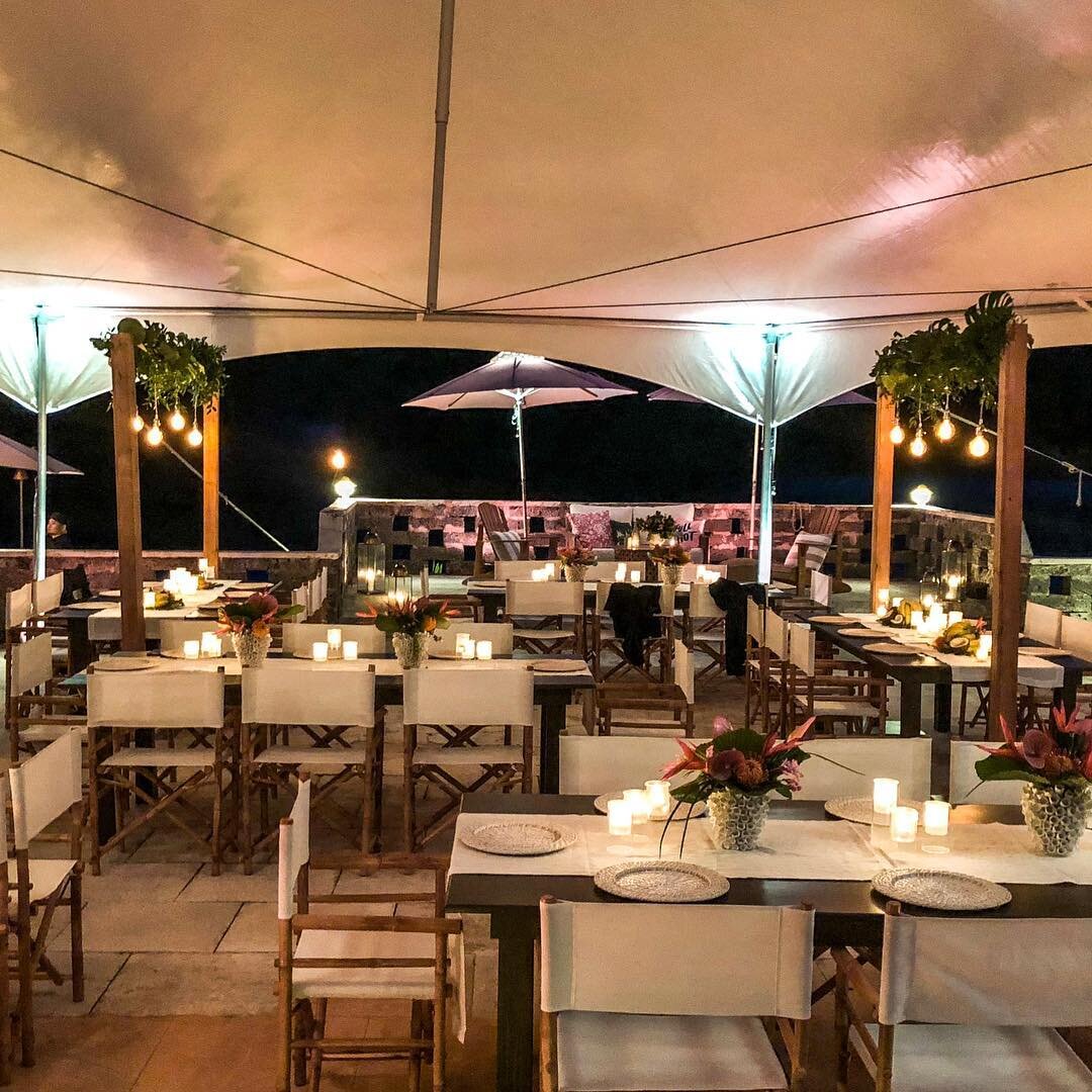 Whatever your next event; we&rsquo;ve got a perfect, exclusive, unspoiled, private island paradise to meet your every need! 
So why not make your next party a night to remember and have it @hawkinsislandbermuda 
Design + Production by @dasfete for th