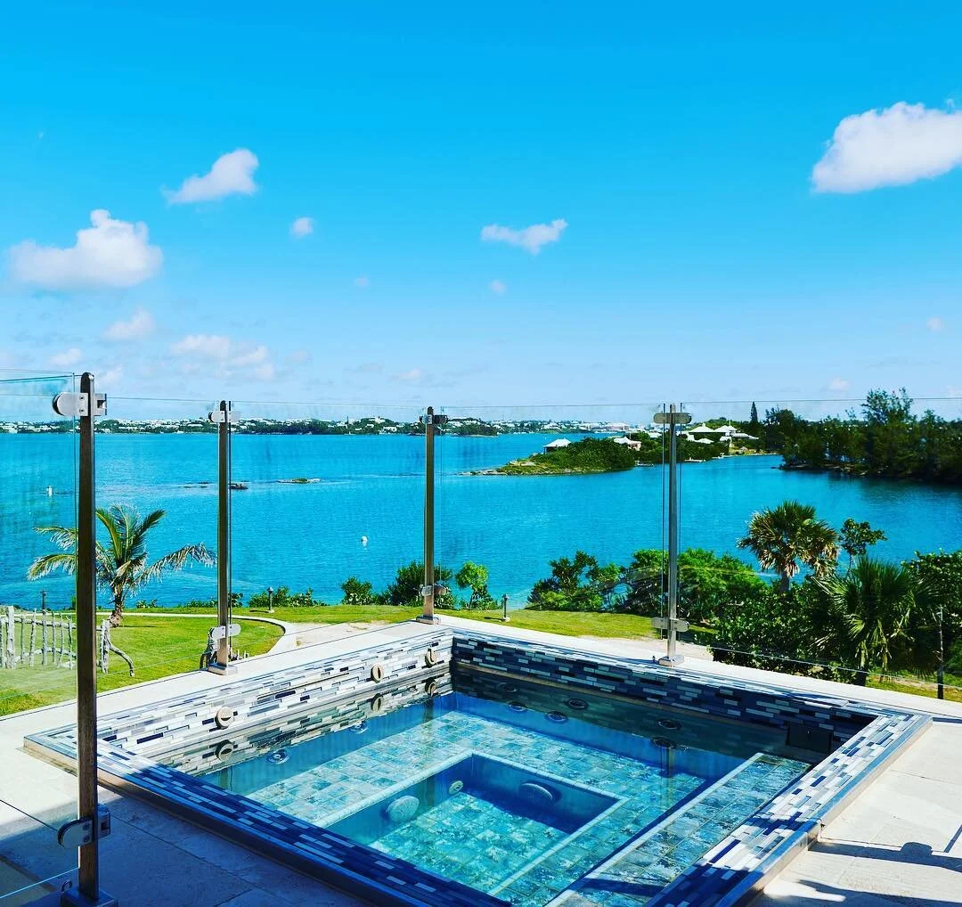 Why not come and LOVE the beautiful views from one of the two private hot tubs @hawkinsislandbermuda has for you to enjoy and relax in! Don't miss out on your chance to stay and enjoy the sun! Email: hawkins@thewaterfront.bm or call (441) 299-0700 fo