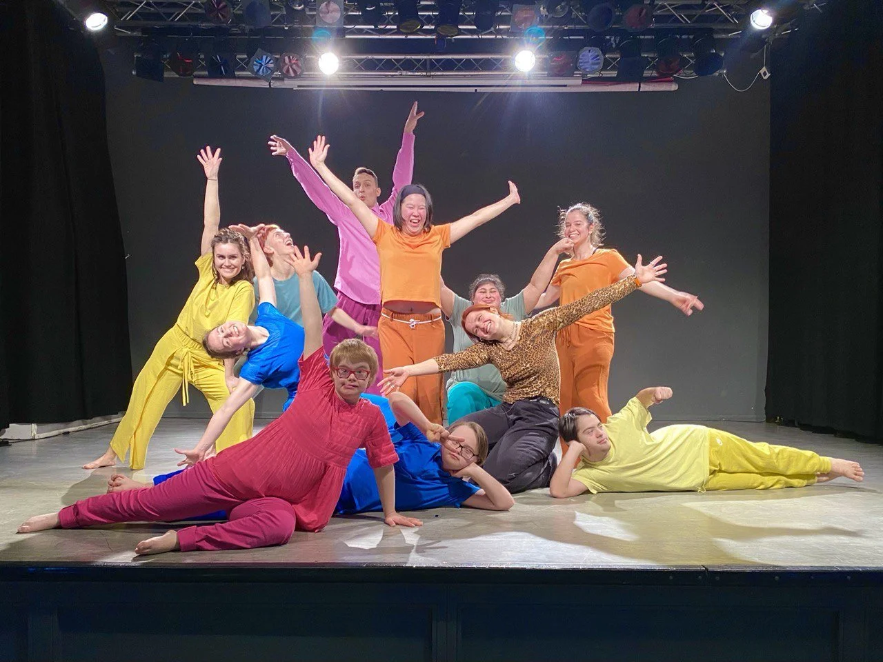 photo_2022-11-25 18.23.56.jpeg