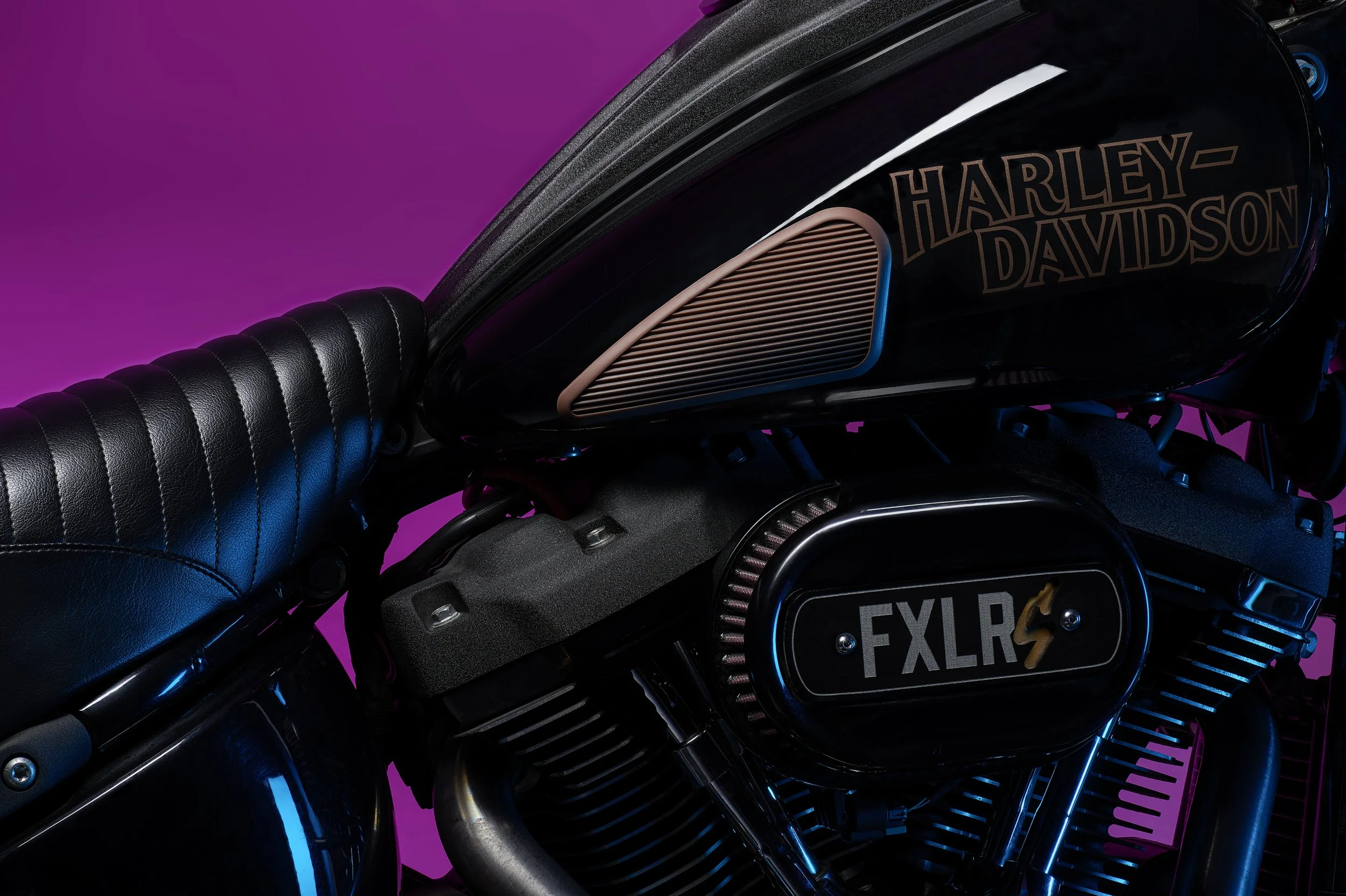 HarleyDavidson_02.jpg