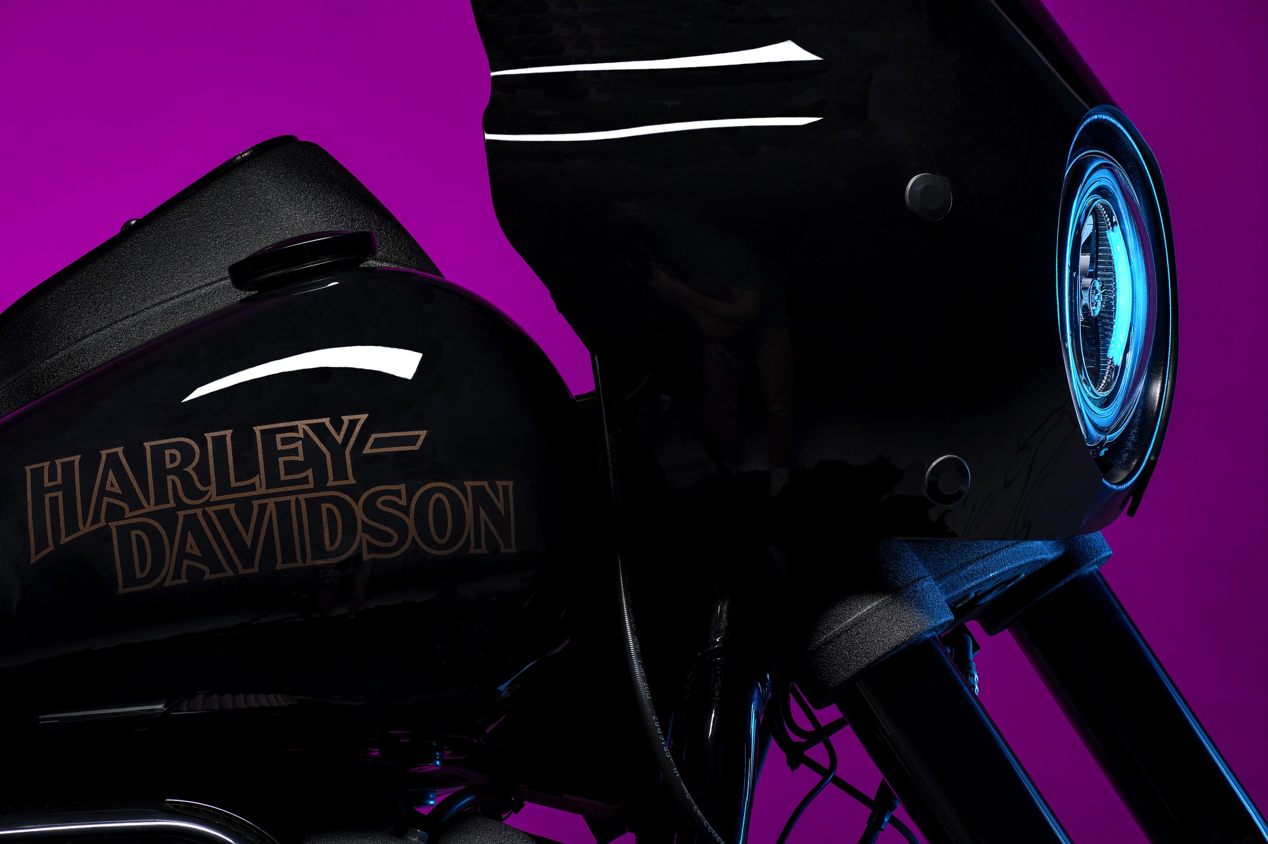HarleyDavidson_04.jpg
