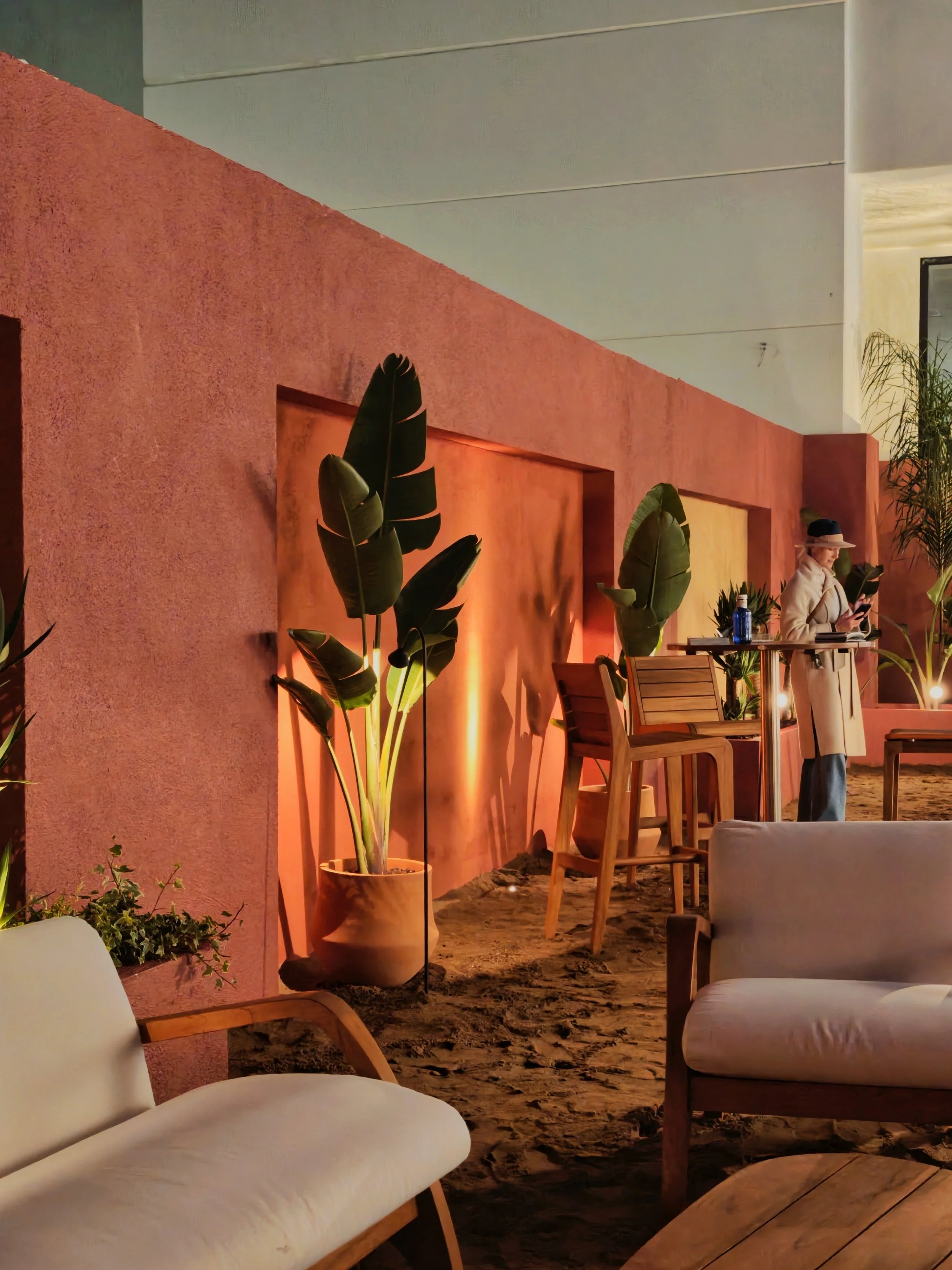 Landscapers lleva a Marbella Design &amp; Art un espacio en dos tiempos: del yate al beach club