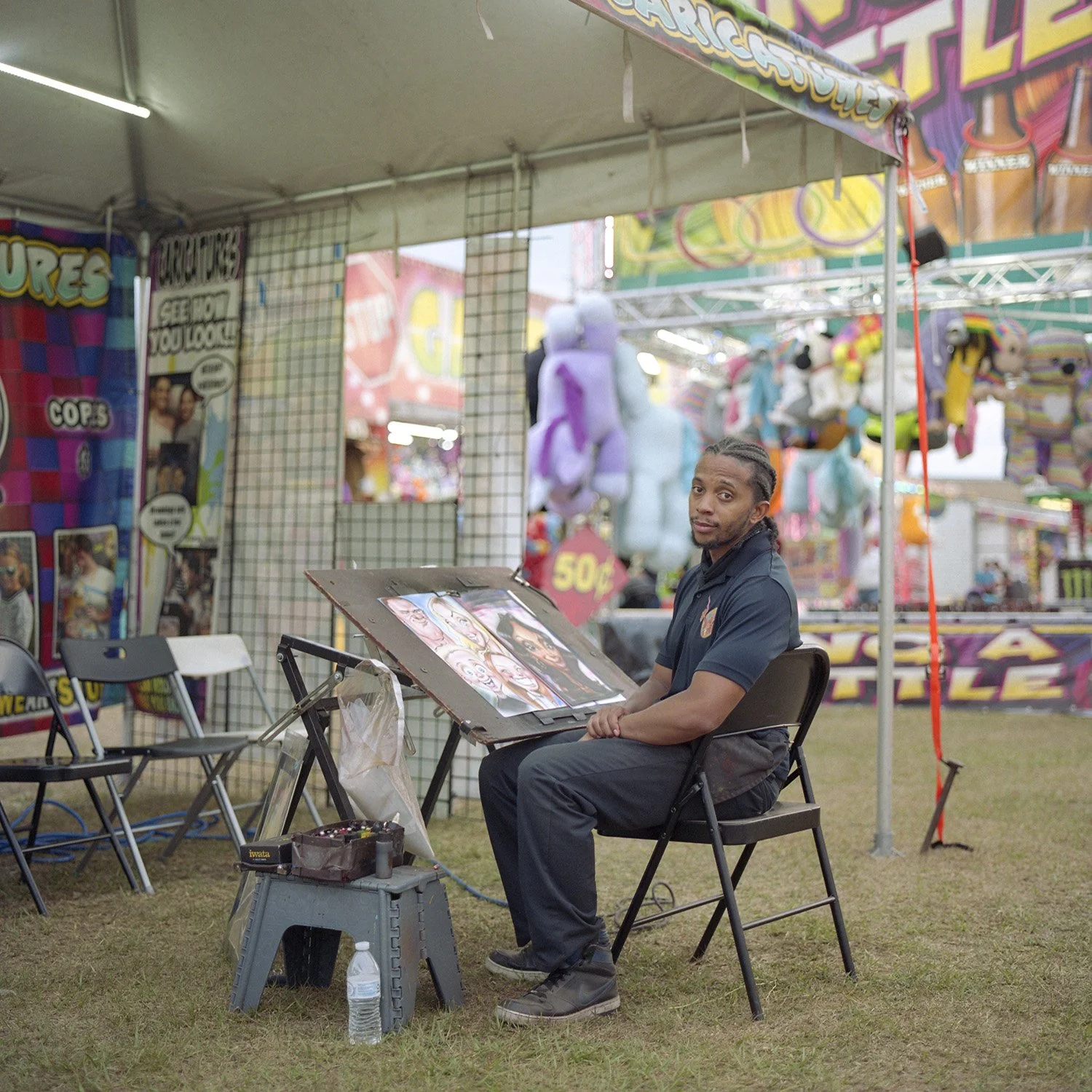 photograph of Charicture artist