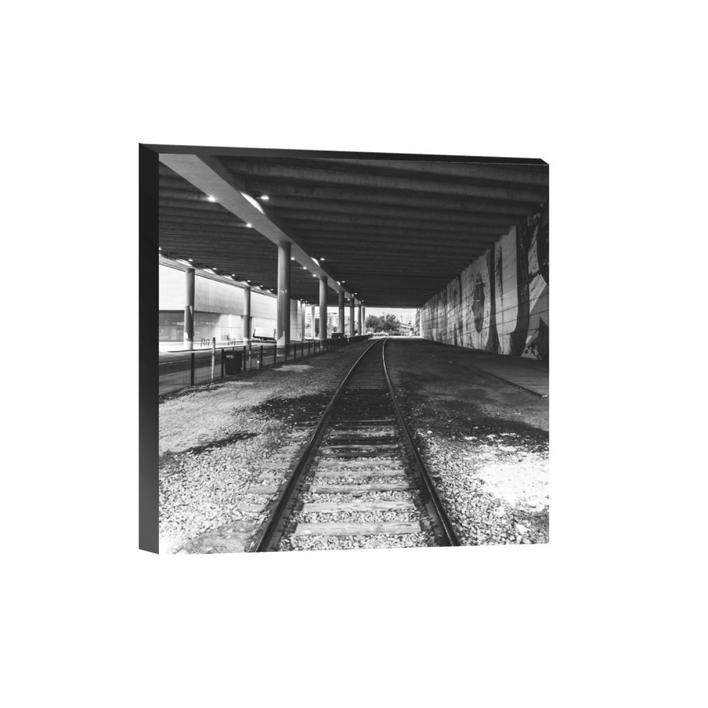 standout_square_0_544_3907_3907_0.png