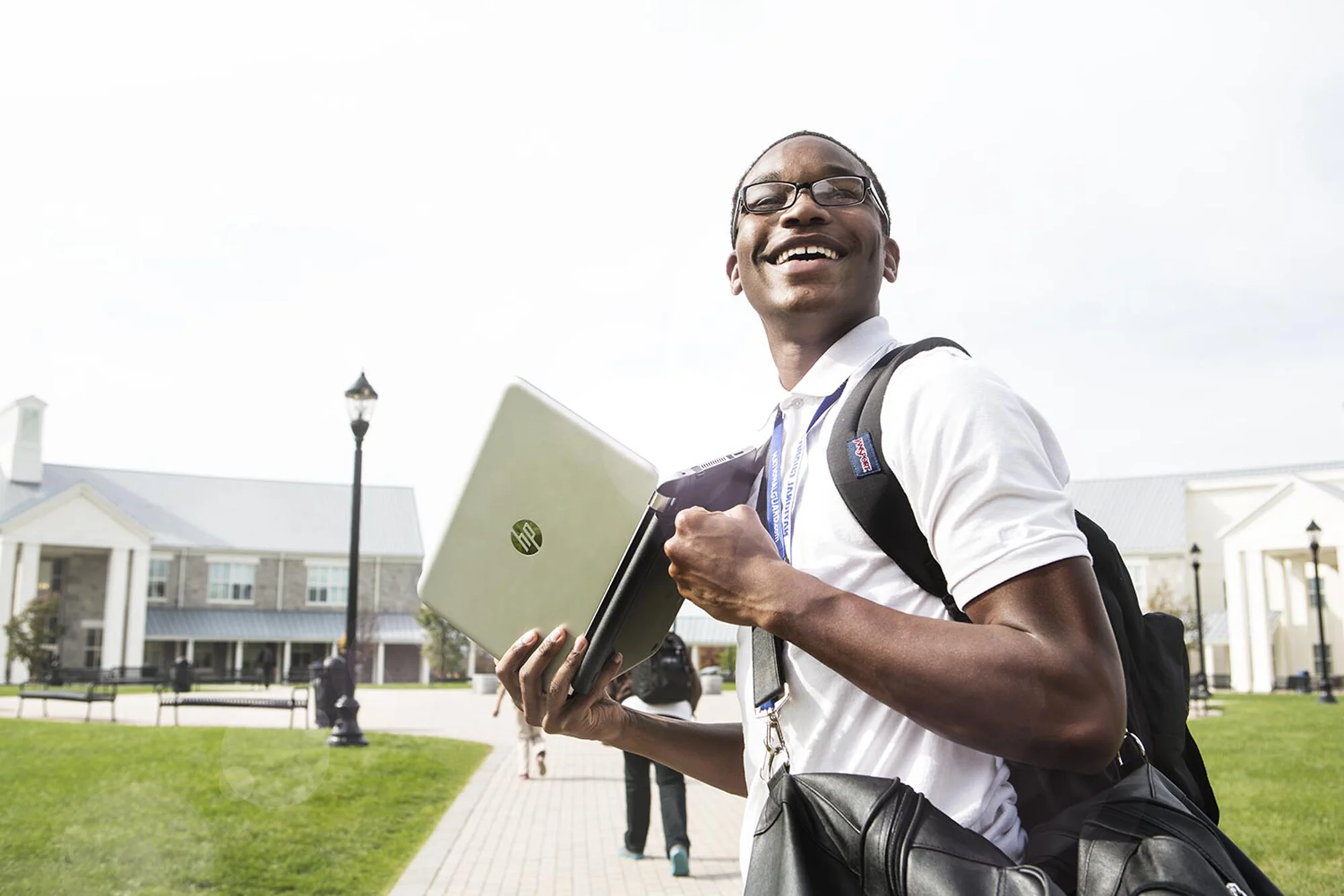 M32003-1643-Edit copy.jpg