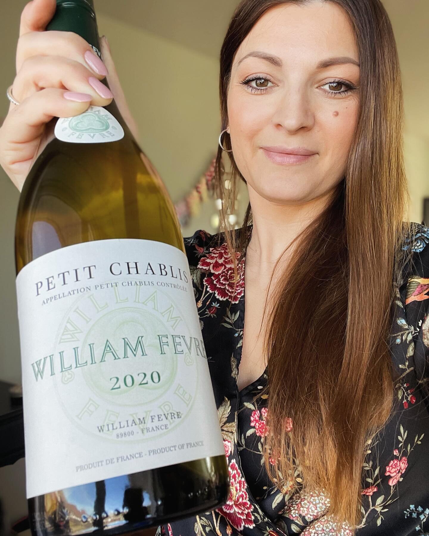 William F&egrave;vre Petit Chablis 2020

😃 Happy #winewednesday wine friends! Another @vinsdechablis from @williamfevre_chablis for you that you can get right now!

💚 William F&egrave;vre is an iconic, world-renowned producer of Chablis and is curr