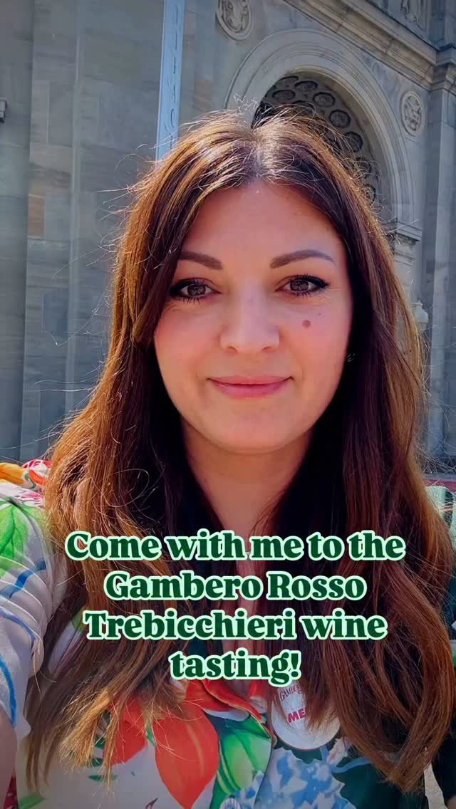 A day of Italian wine! ๐ฎ๐น๐ท
๐On Monday I attended the @gambero_rosso @trebicchieri_ wine tasting at the Liberty Grand in Toronto!
Such a wonderful turnout of producers and wine trade, I even ran in to @awesommom_ekta on my stroll in…did y