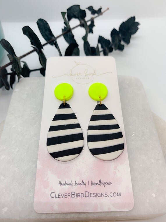 https://i.etsystatic.com/7413436/r/il/421863/3192887389/il_570xN.3192887389_f86t.jpg