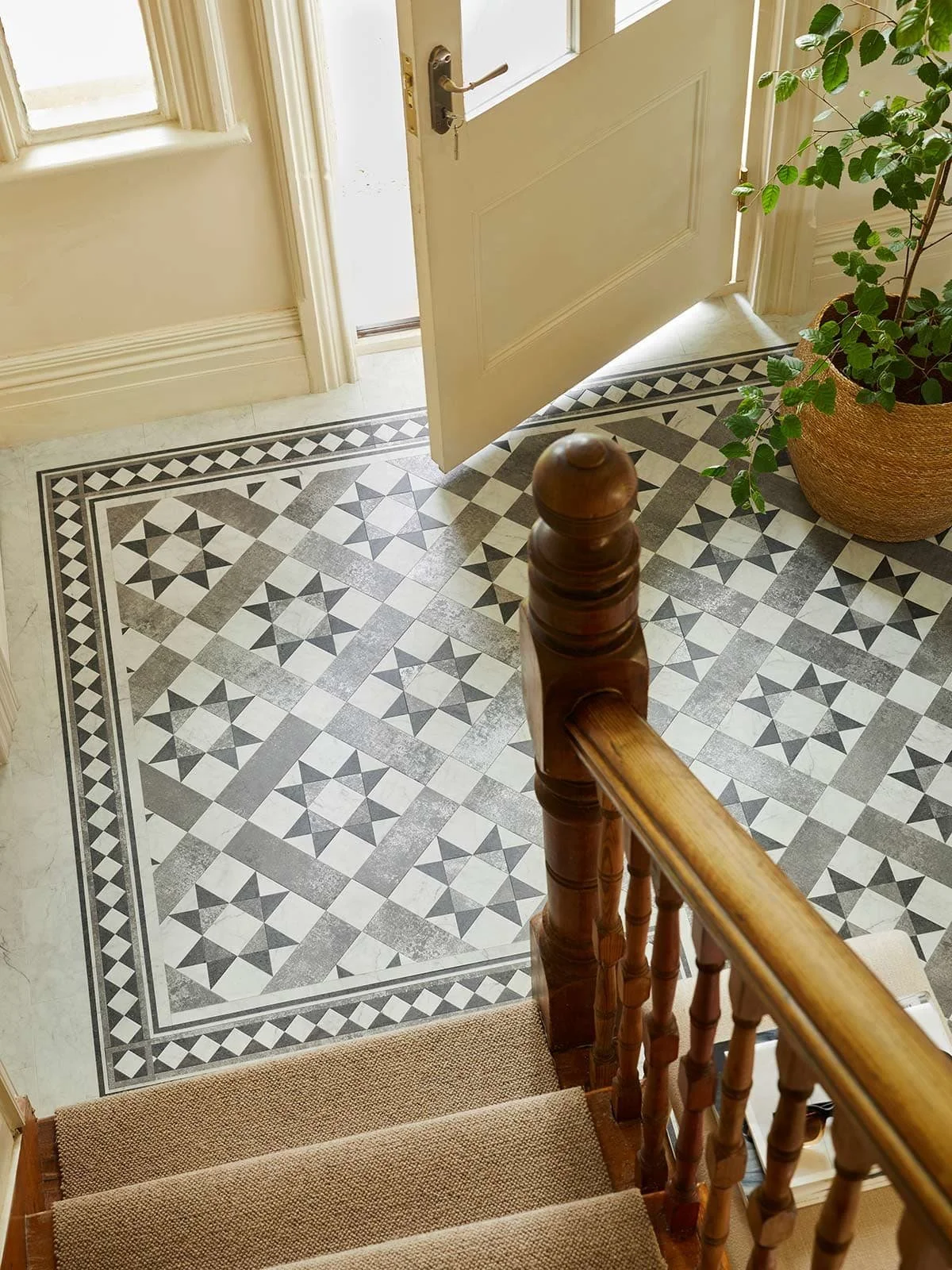 Summer-Proof Your Floors: Easy LVT Care Tips from Amtico