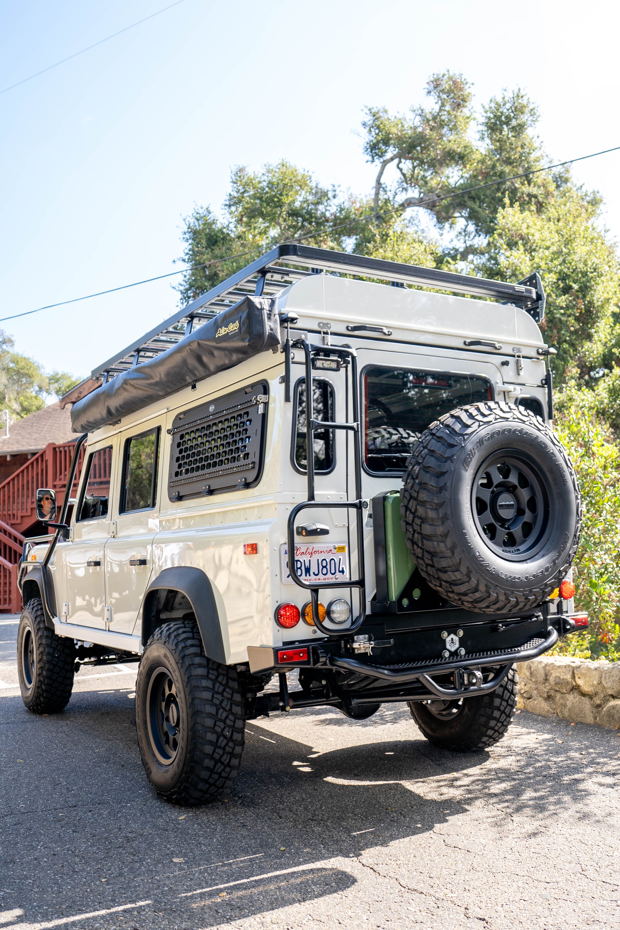 1994 Defender 110-449.jpg