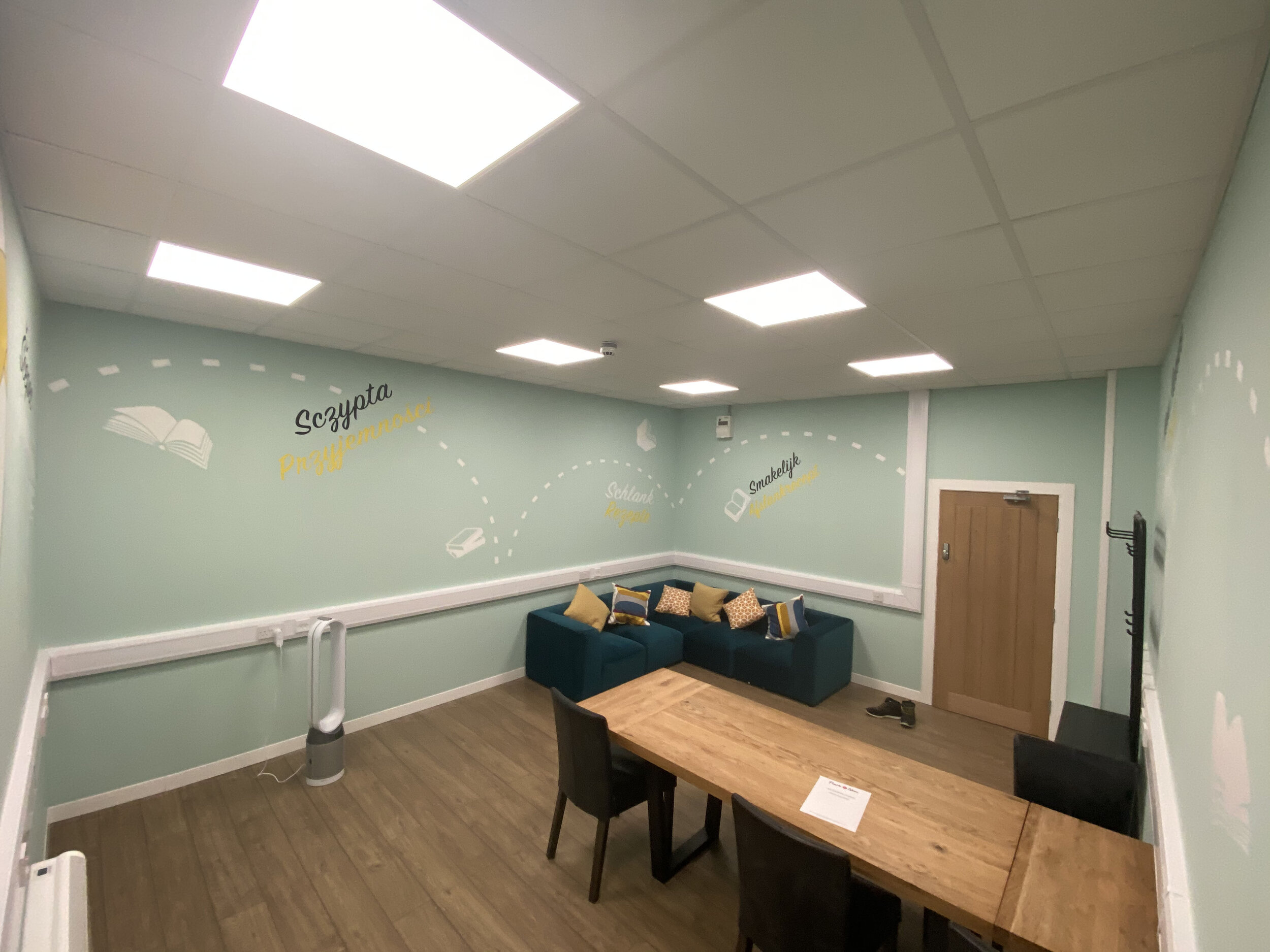 Path of nom- pinch of nom office murals-33.jpeg