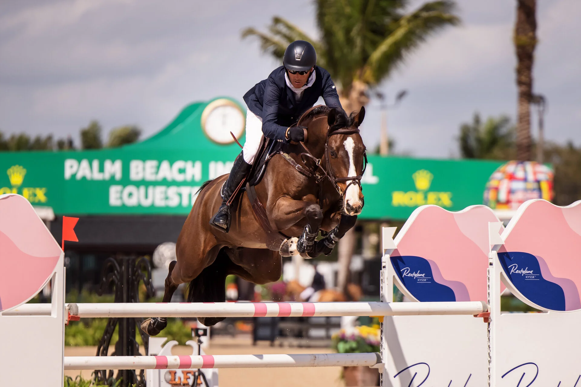 MEDIA — EYE CANDY JUMPERS