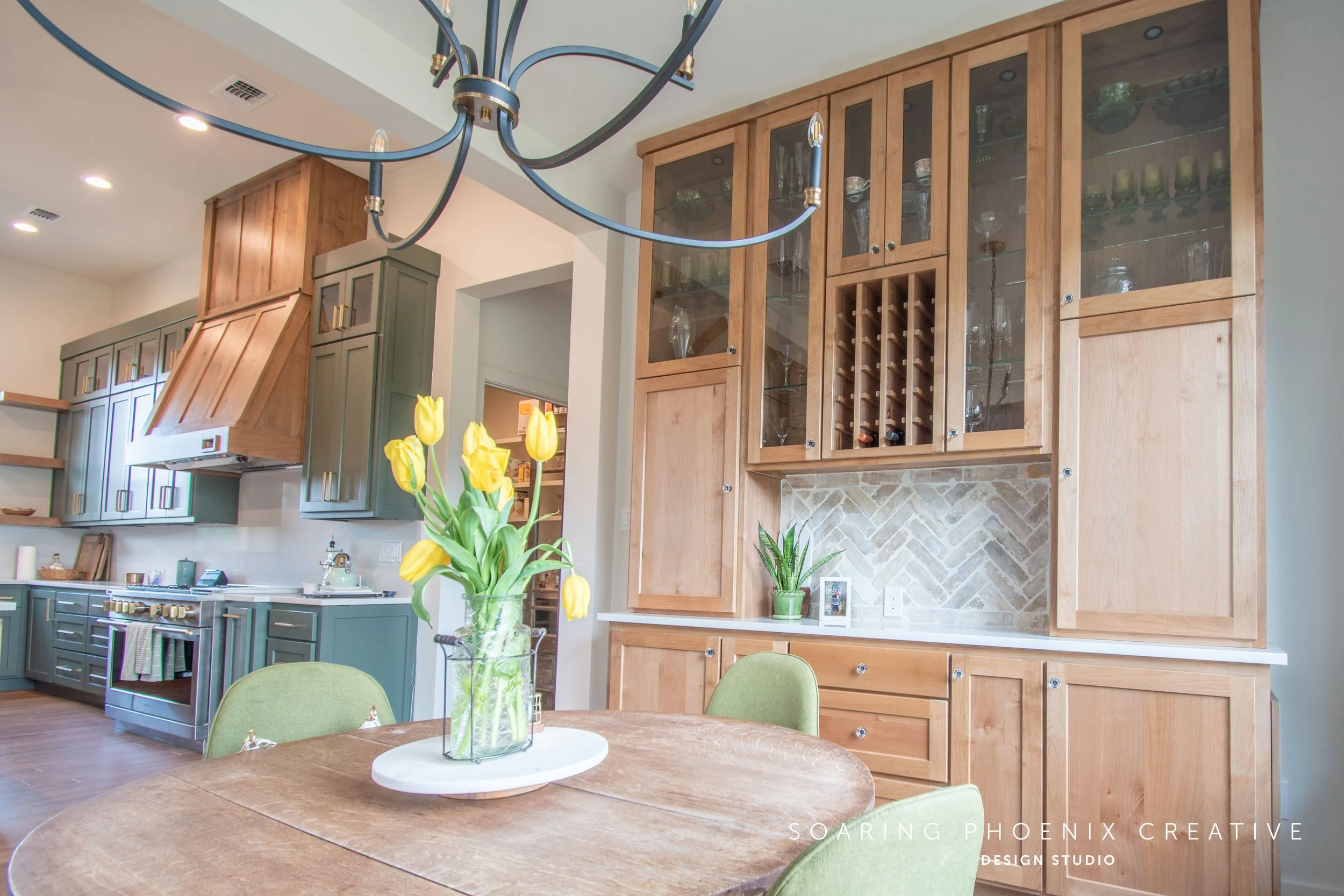 CRockett Dining 1.jpg