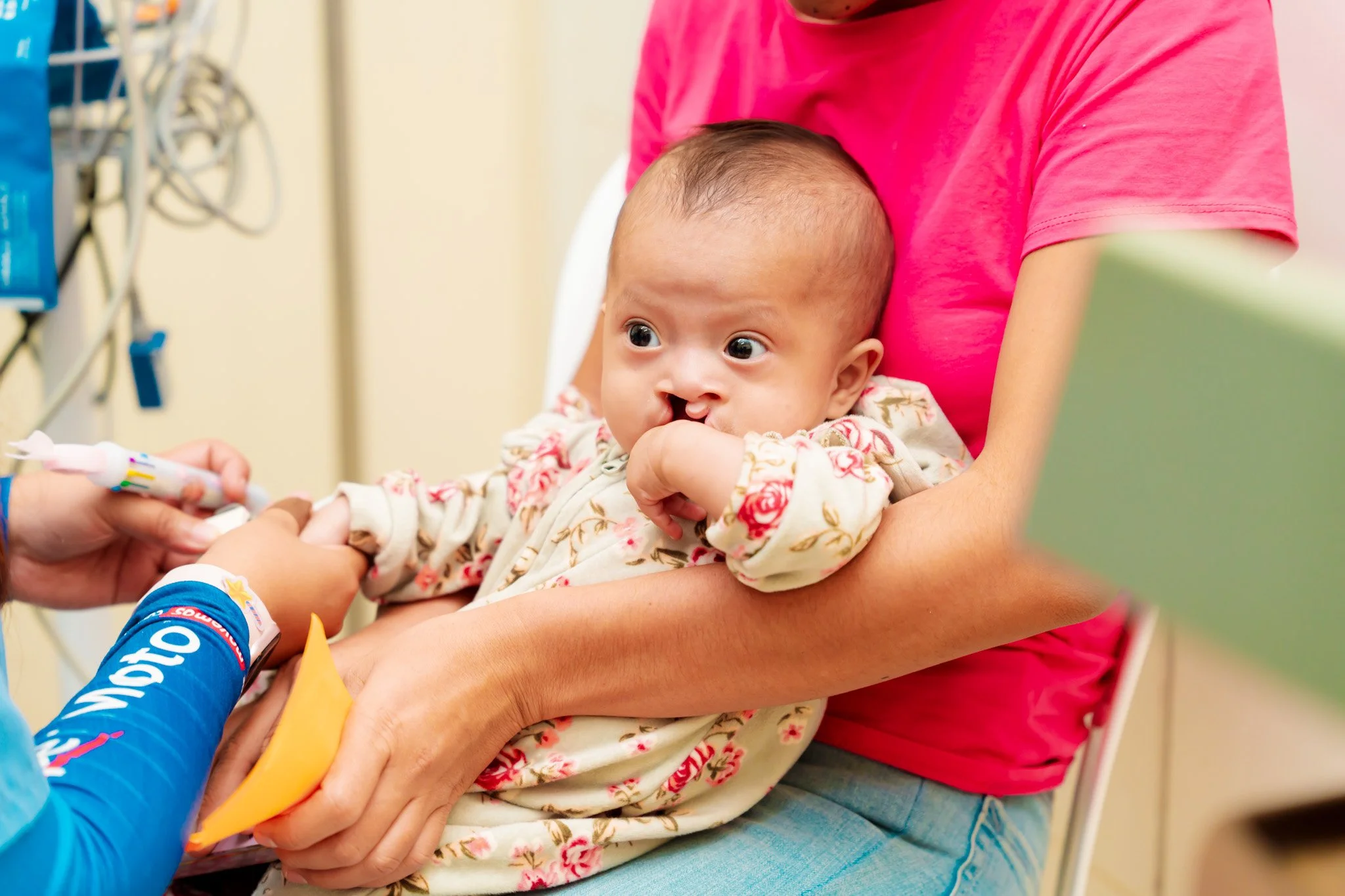 Hirsche Smiles - CLP, Microtia, and Dental.