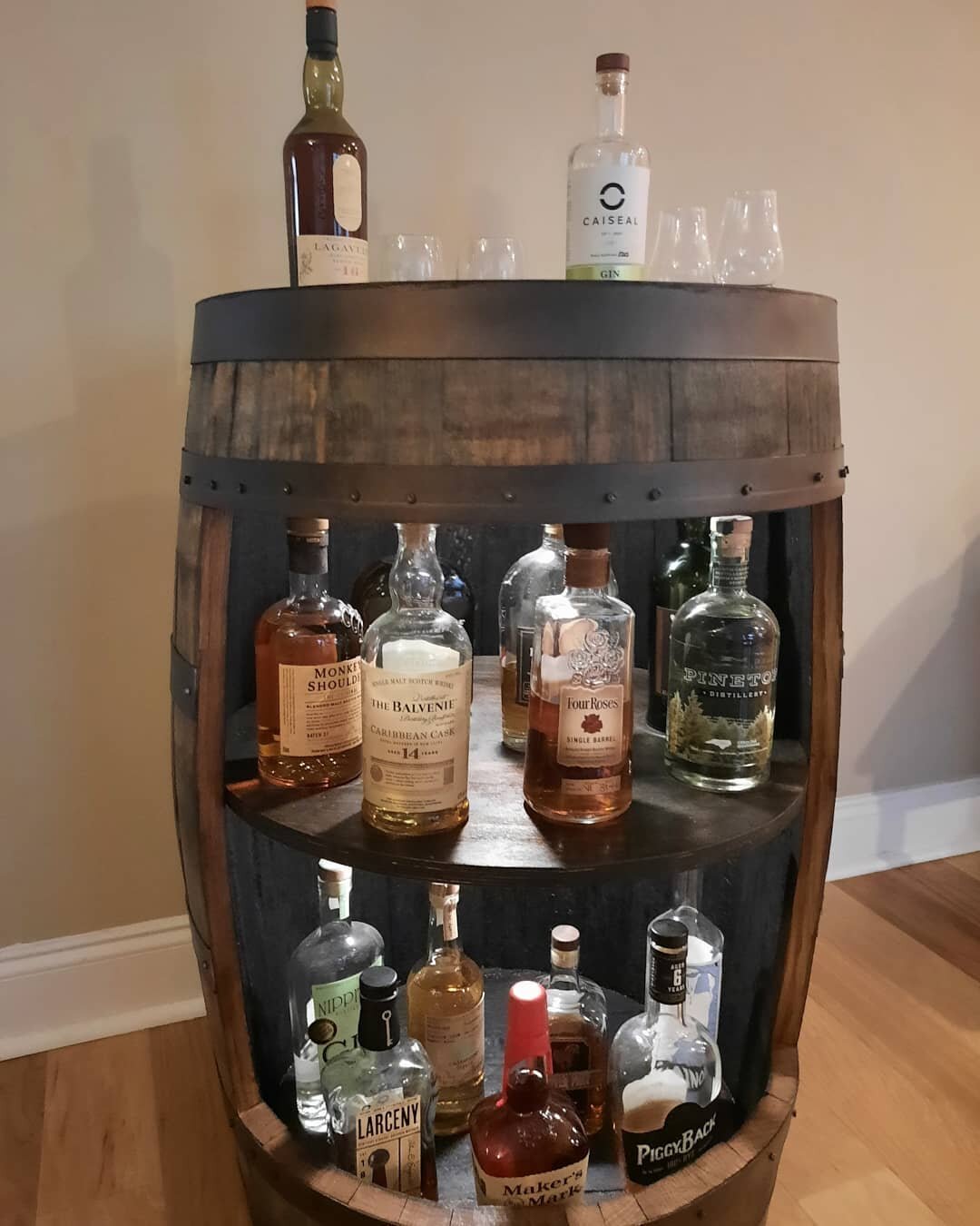 Full barrel converted into a bar, complete with lighting for a perfect way to display a #whiskey and #bourbon collection.

#spirits #whisky #whiskeybar #whiskeygram #bar #barware