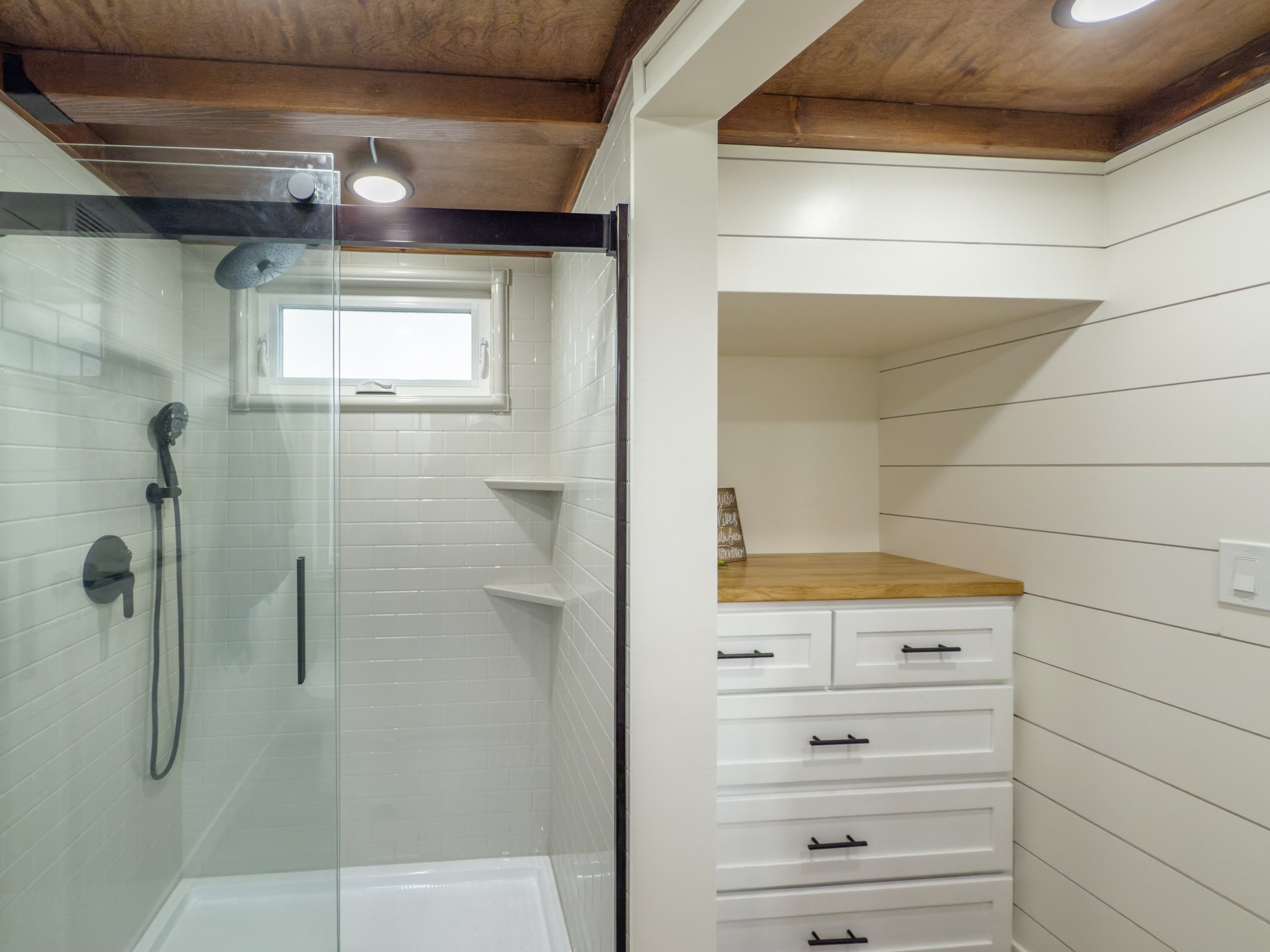 jt-collective-tiny-house-6-4jpg_54204245354_o.jpg