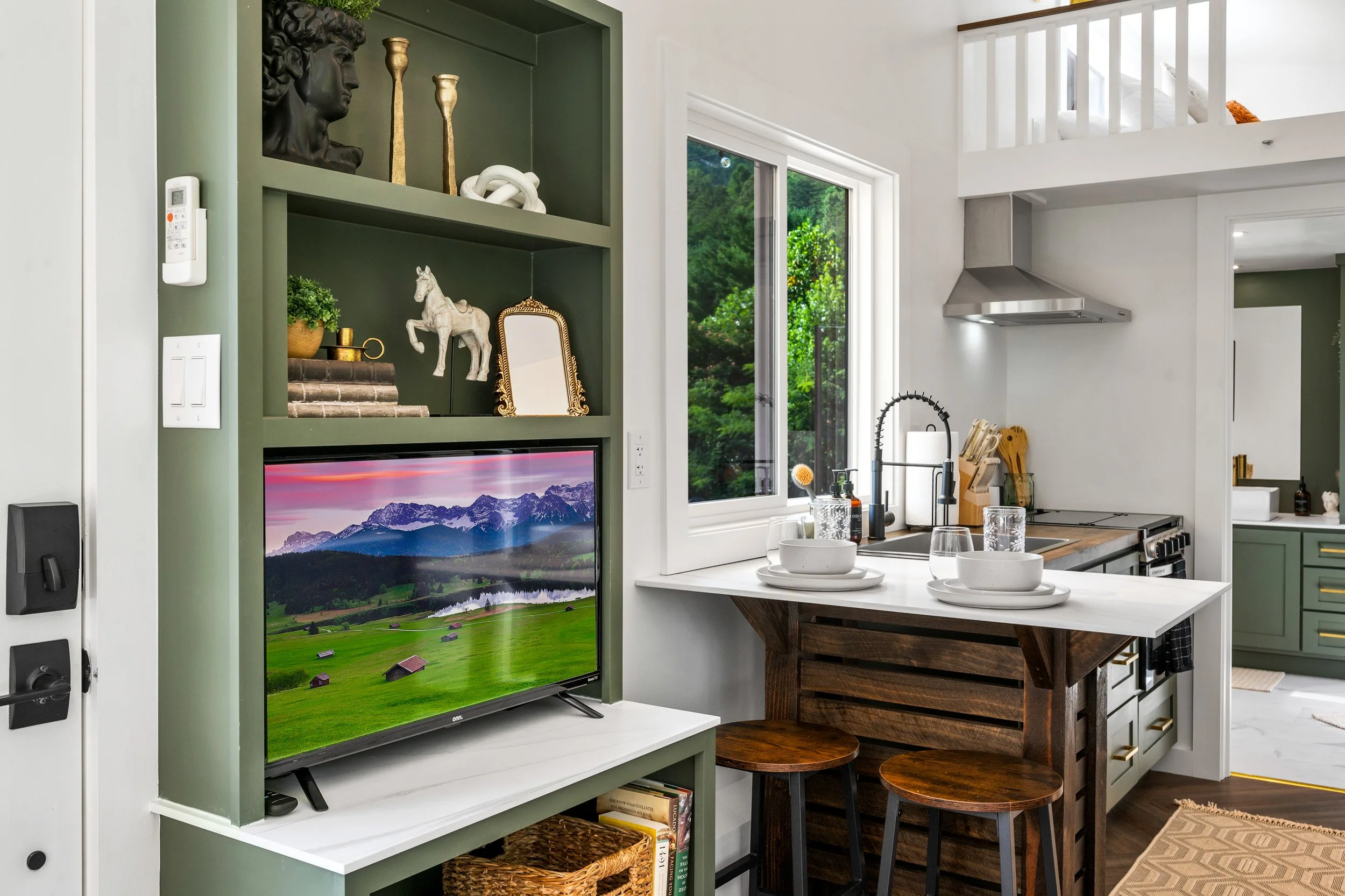 Living TV Built In CU.JPEG