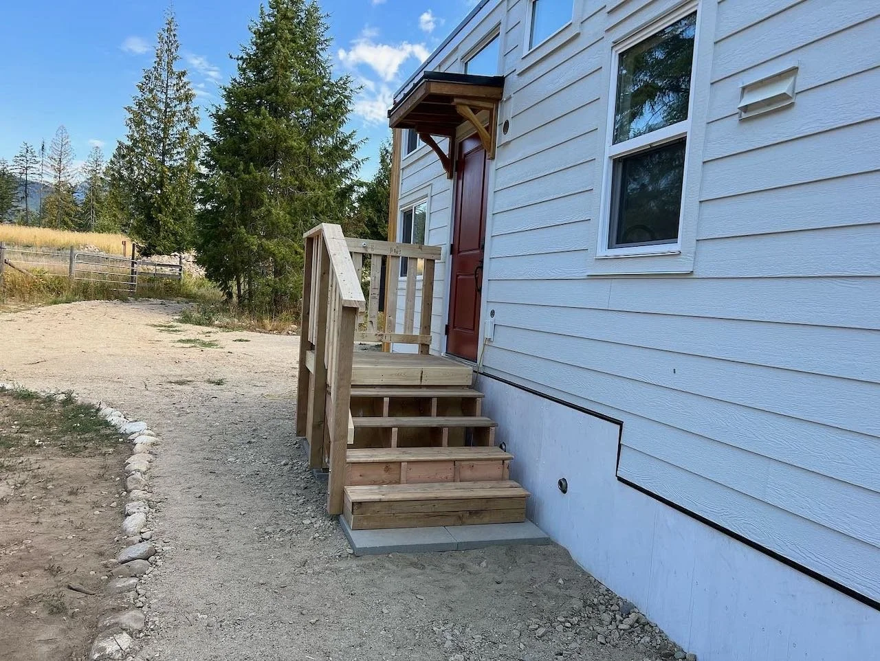 Exterior w- Stairs.jpeg