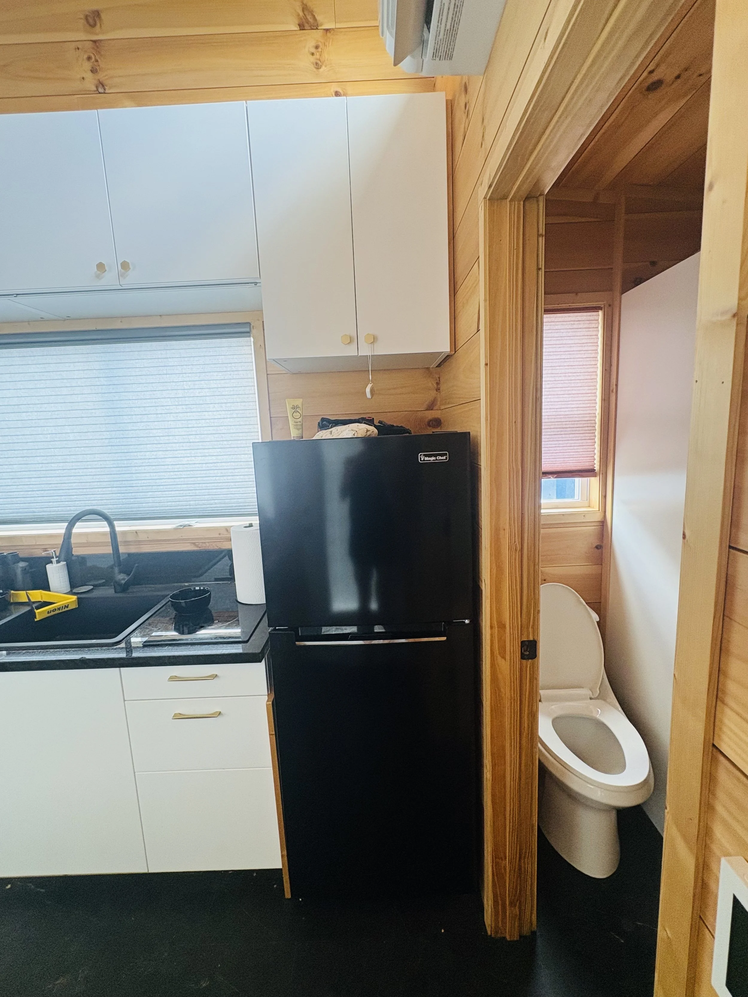 Fridge:Toilet.jpeg