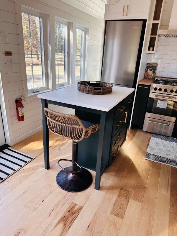 Kitchen Front Door.jpg