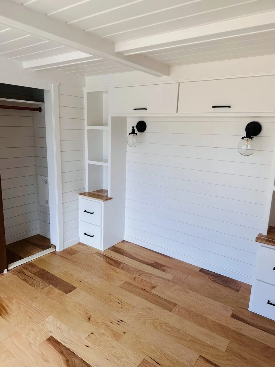 Downstairs Bedroom?.jpg