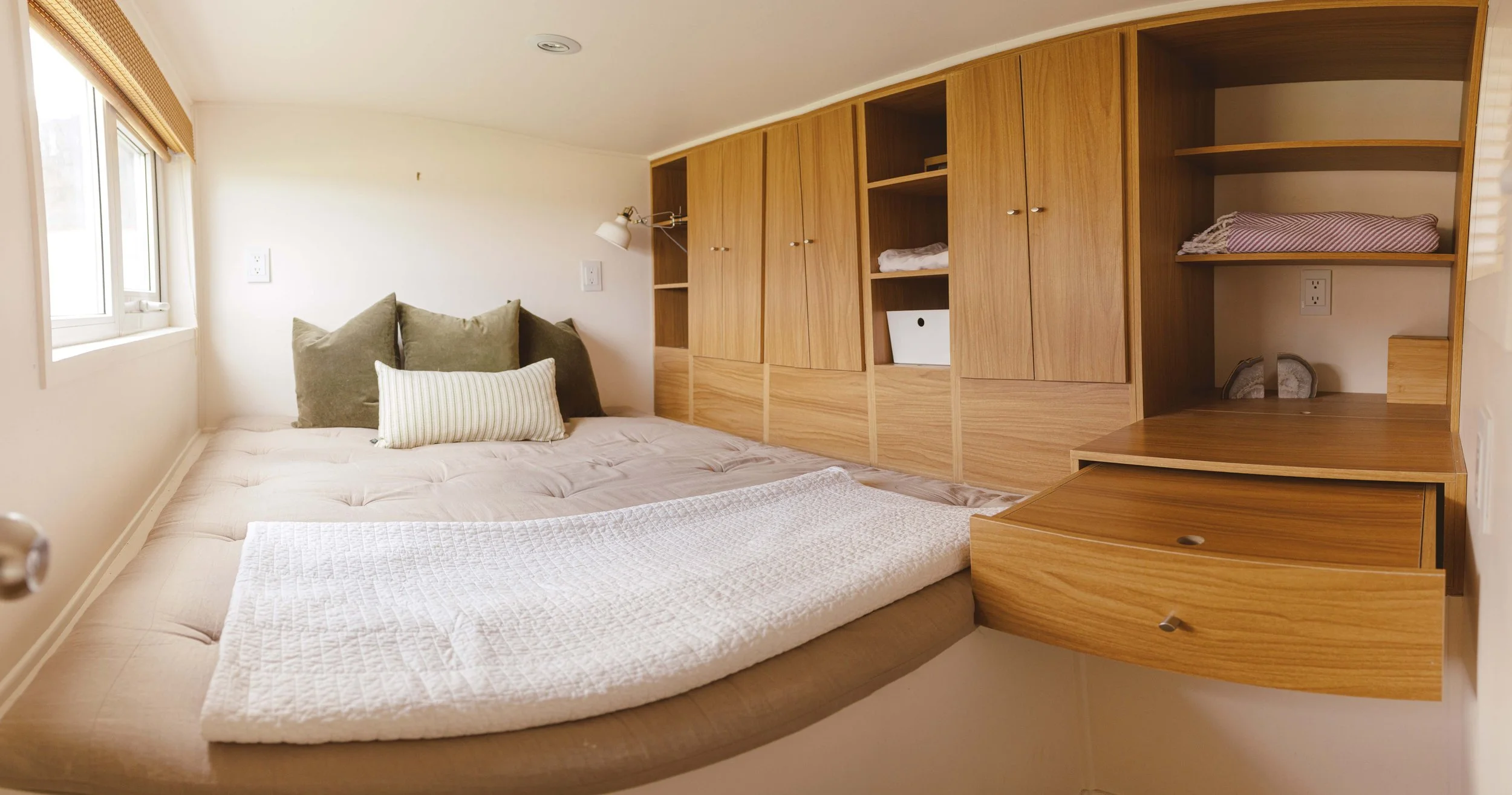 1 Bedroom 2.jpg