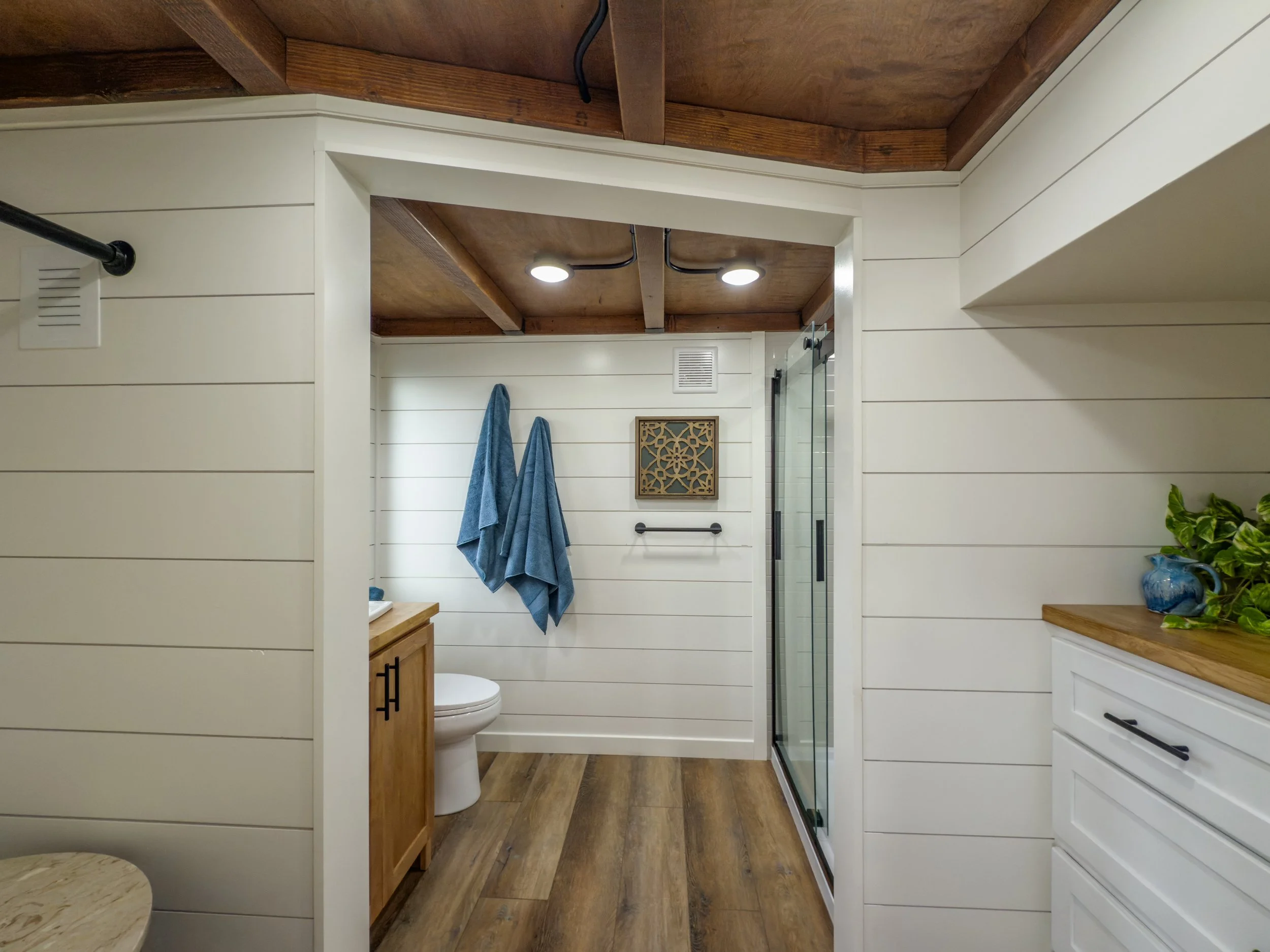 jt-collective-tiny-house-6-8jpg_54203996601_o.jpg
