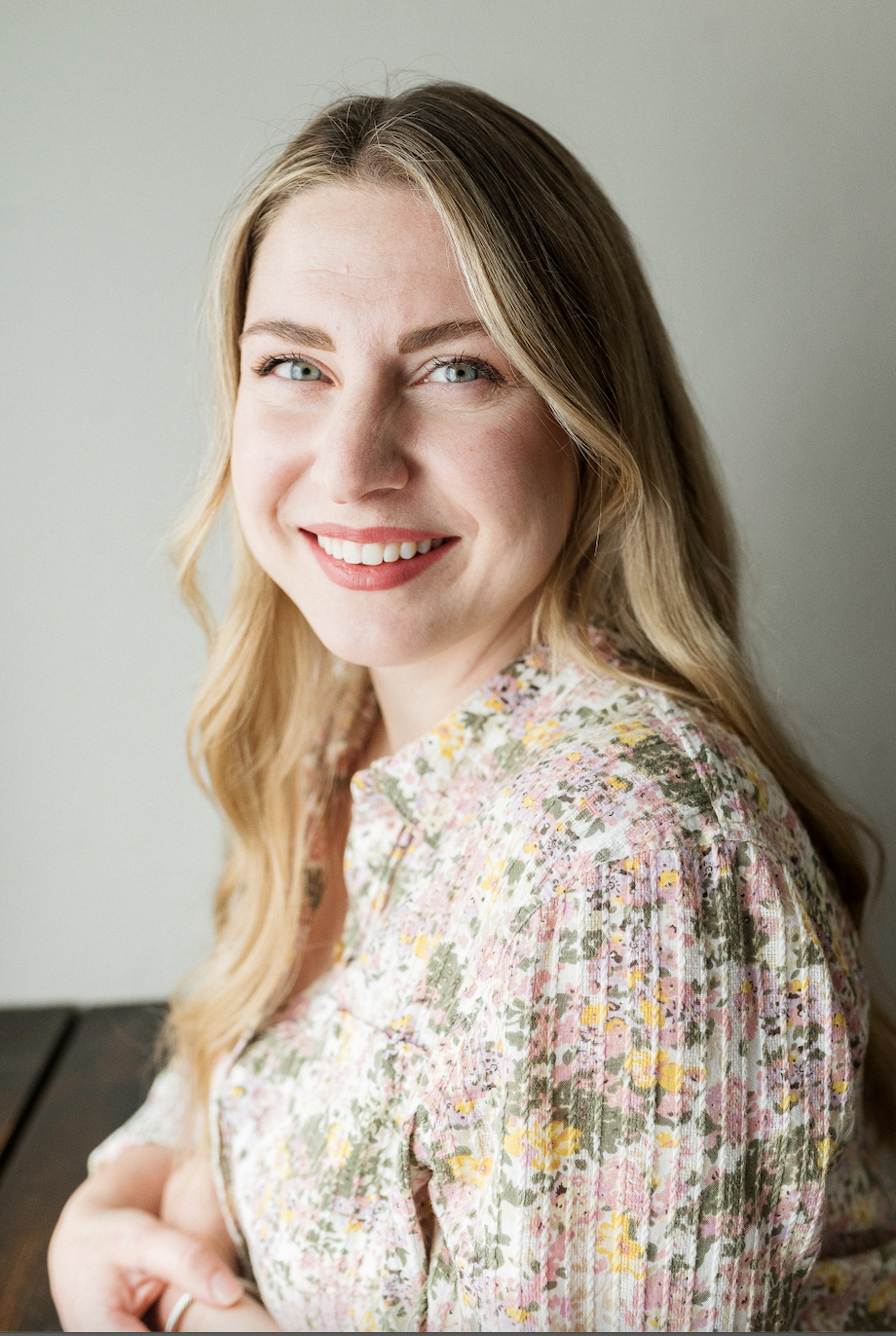 Dr. Alexandra Emery, Ph.D. is a licensed clinical counseling psychologist providing telehealth therapy services for anxiety in Washington state and PSY PACT states.