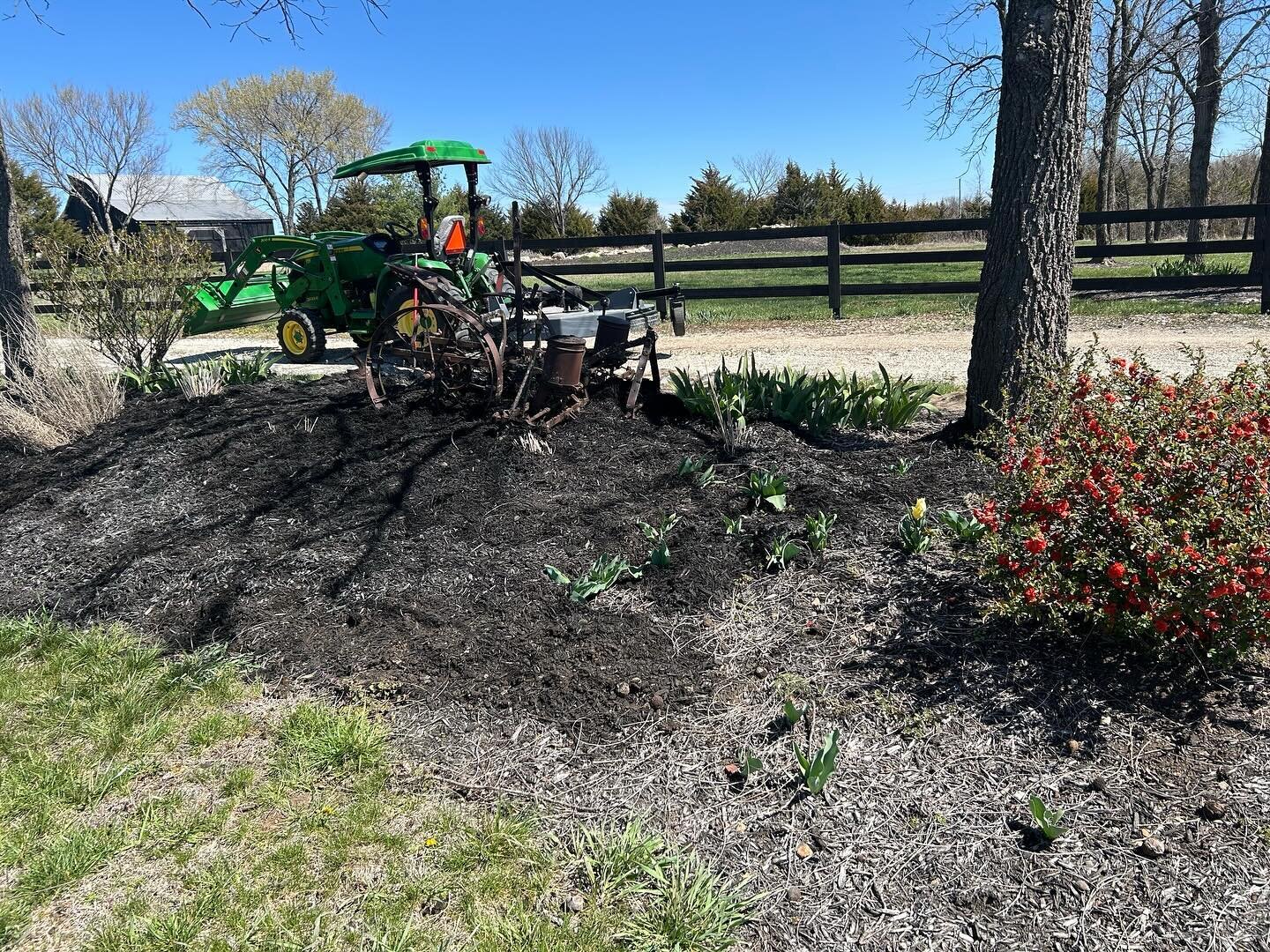 Spring cleanup and mulch going down at the black barn. Always working to make our space as beautiful as possible 🌷🌿☀️