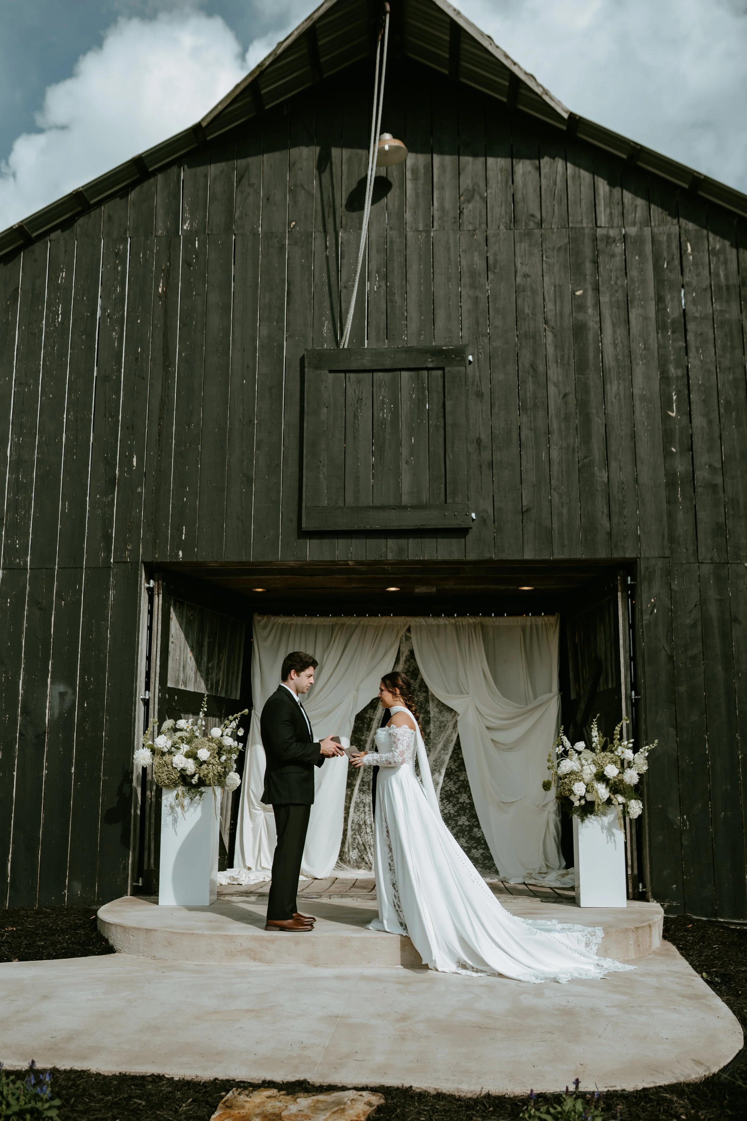 Top 5 Spring Wedding Trends for 2025