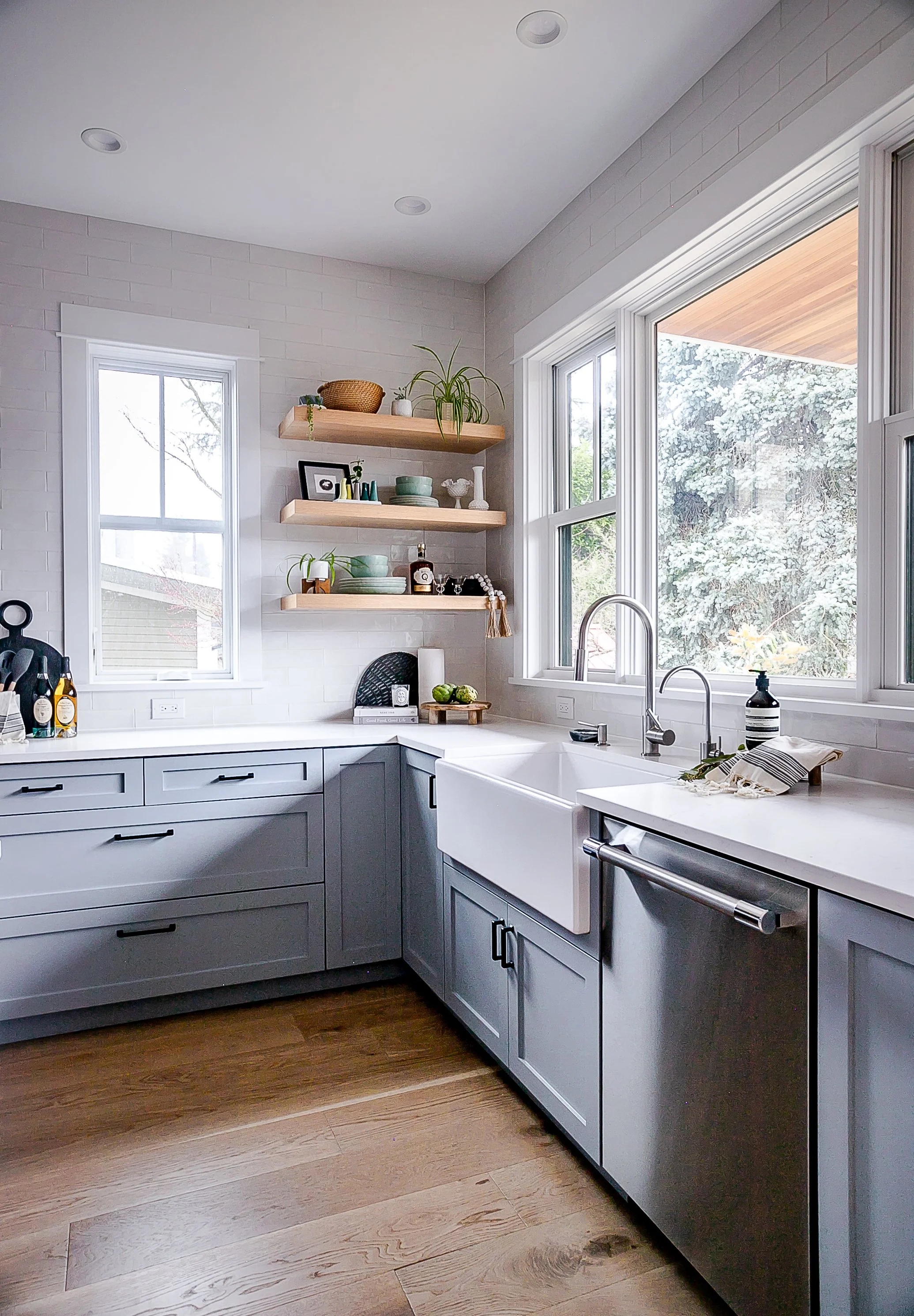 Greenwood Craftsman — Quartz & Bone Interiors