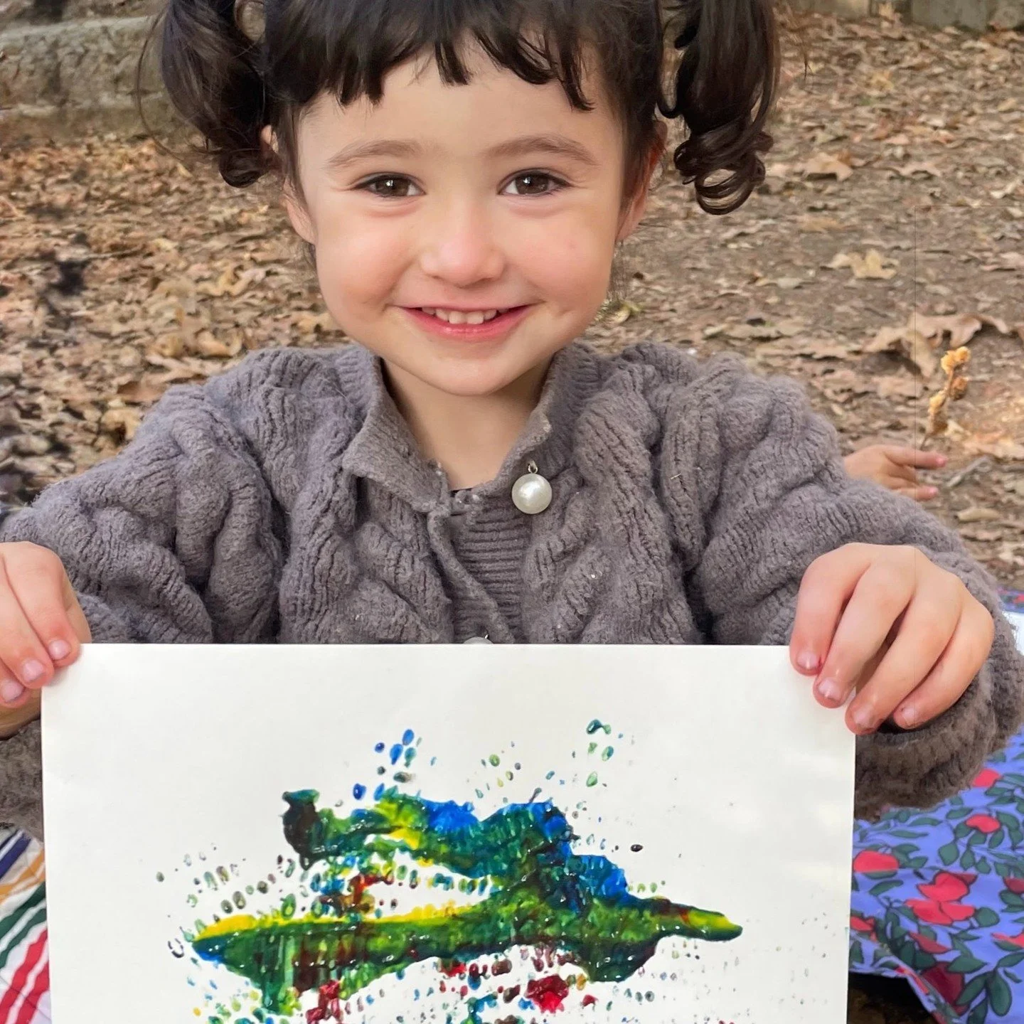 🌿We are now enrolling for our Jan-Mar 2026 Parent and Me outdoor Spanish classes for children ages 2-4! Sing and explore, spot forest creatures and &ldquo;tesoros del bosque,&rdquo; and introduce your little one to art! No prior knowledge of Spanish