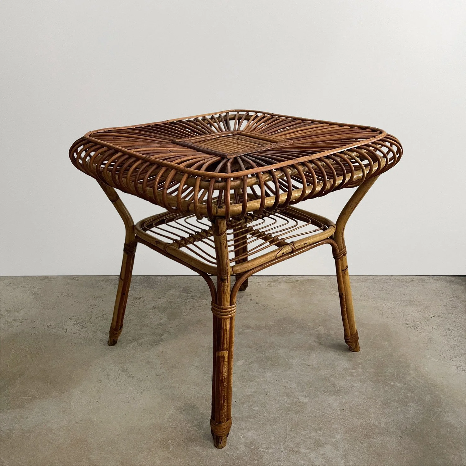 Italian Rattan Entry Table 16 web.jpg